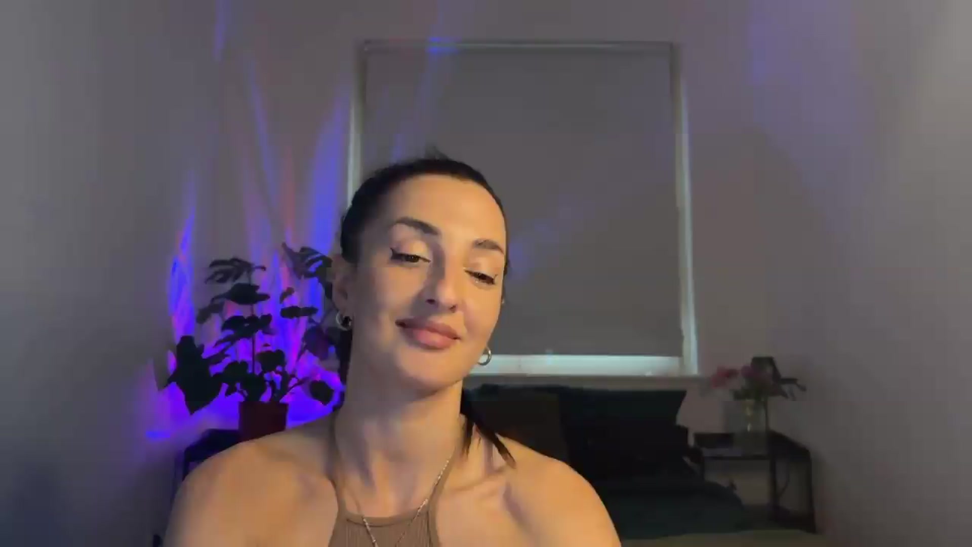 Gallery image thumbnail from ToryBliss's myfreecams stream on, 06/07/2026, 19:45 image 2 of 20