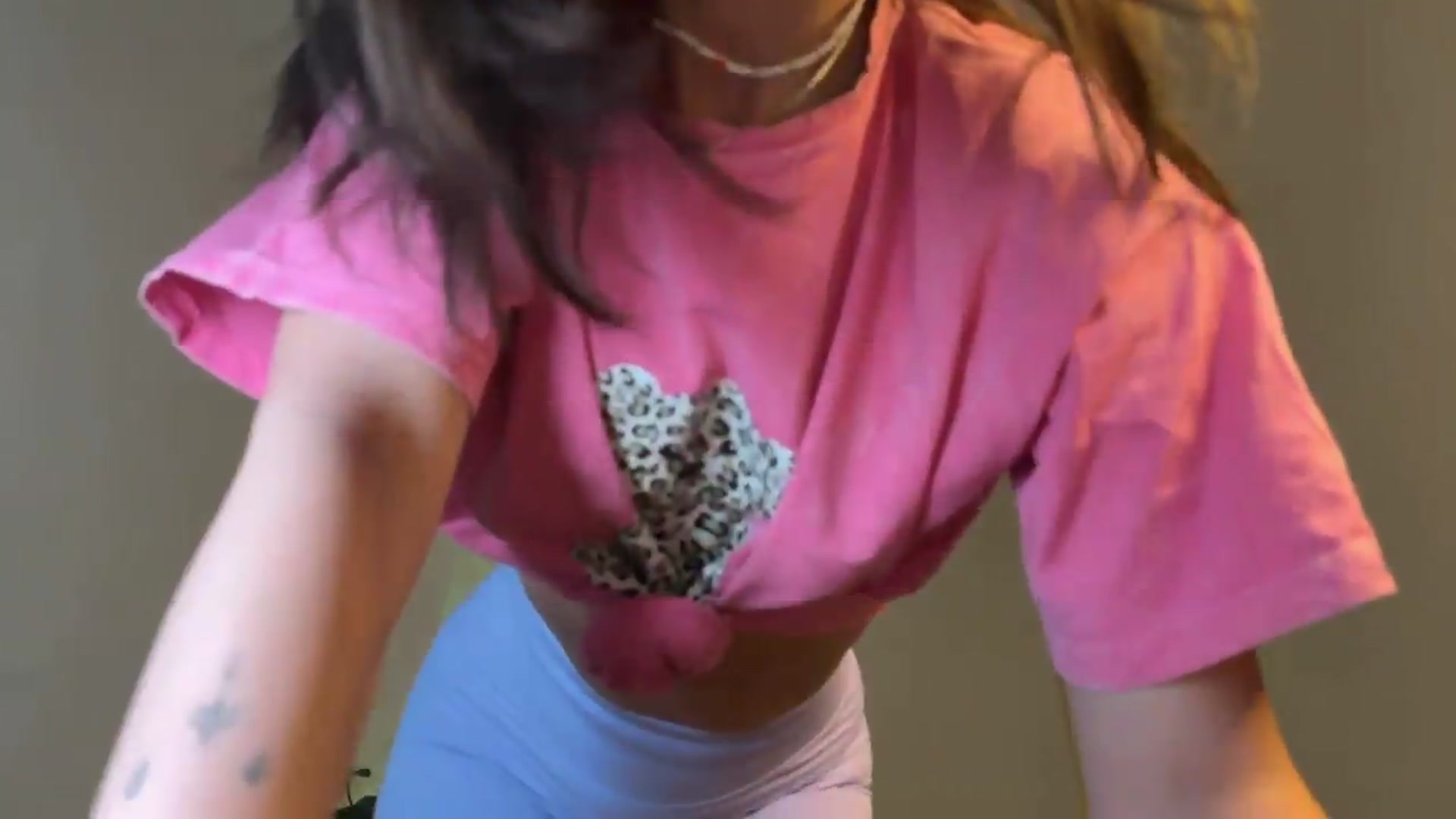 Gallery image thumbnail from ToryBliss's myfreecams stream on, 06/14/2026, 19:51 image 14 of 20