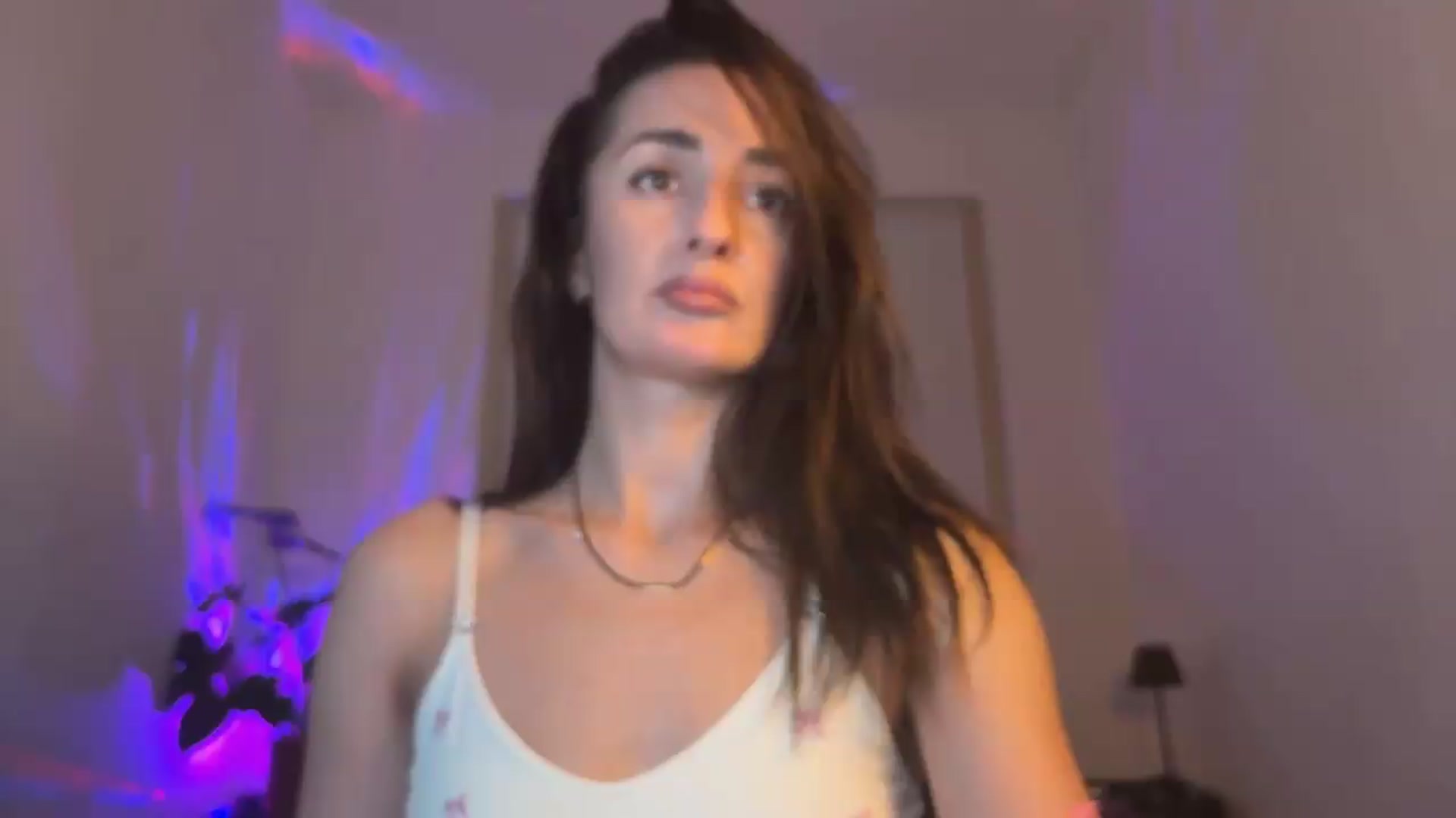 Gallery image thumbnail from ToryBliss's myfreecams stream on, 06/28/2026, 21:34 image 12 of 20