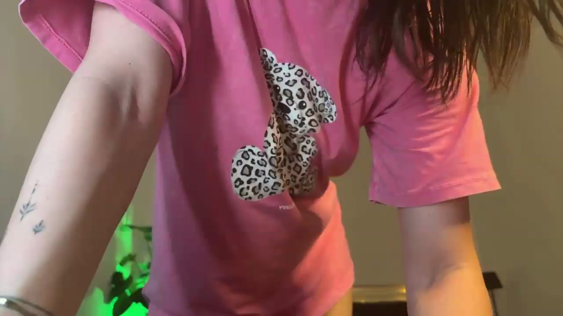 Gallery image thumbnail from ToryBliss's myfreecams stream on, 06/28/2026, 22:43 image 15 of 20