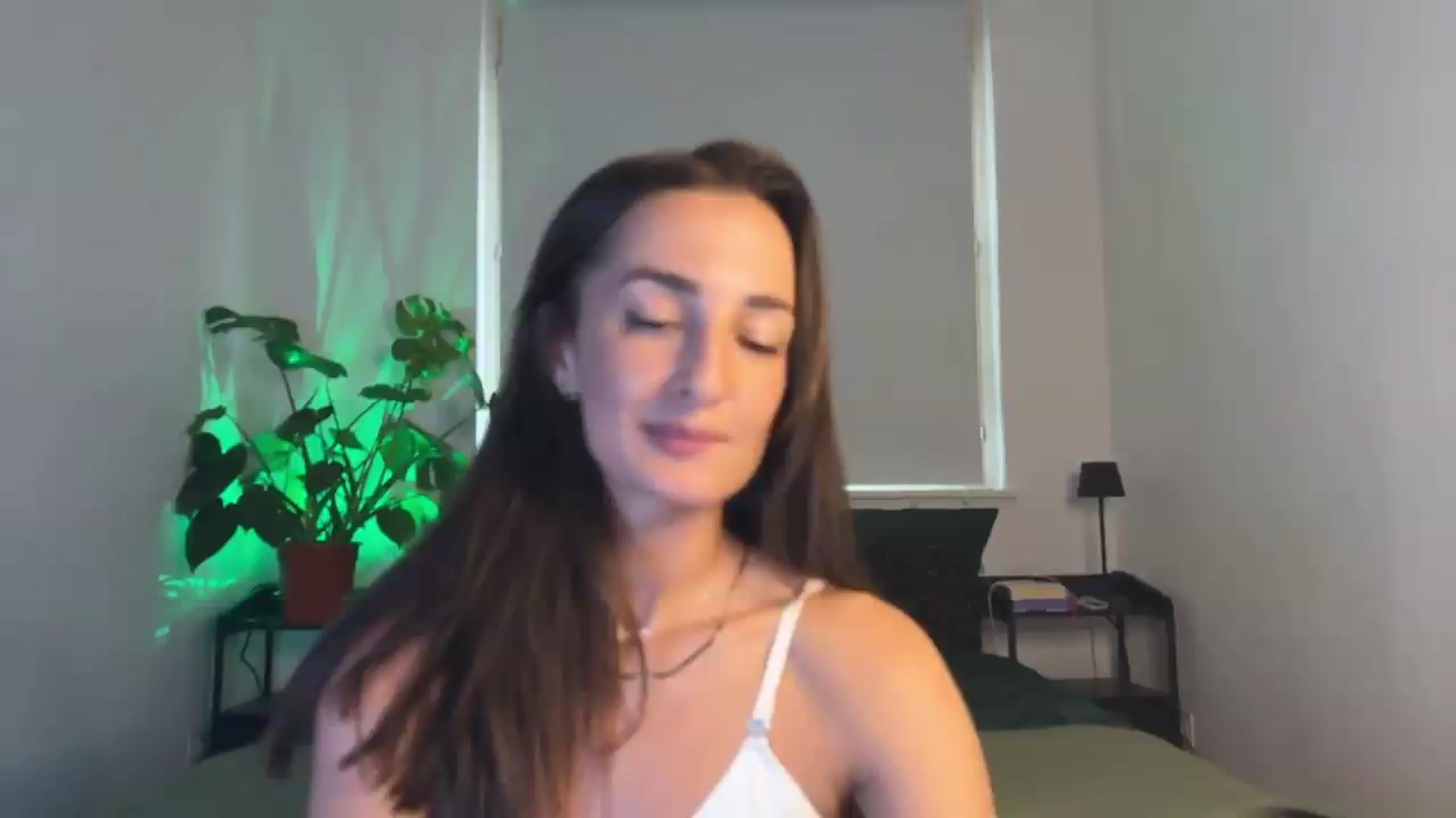 Gallery image thumbnail from ToryBliss's myfreecams stream on, 07/08/2026, 19:31 image 16 of 20