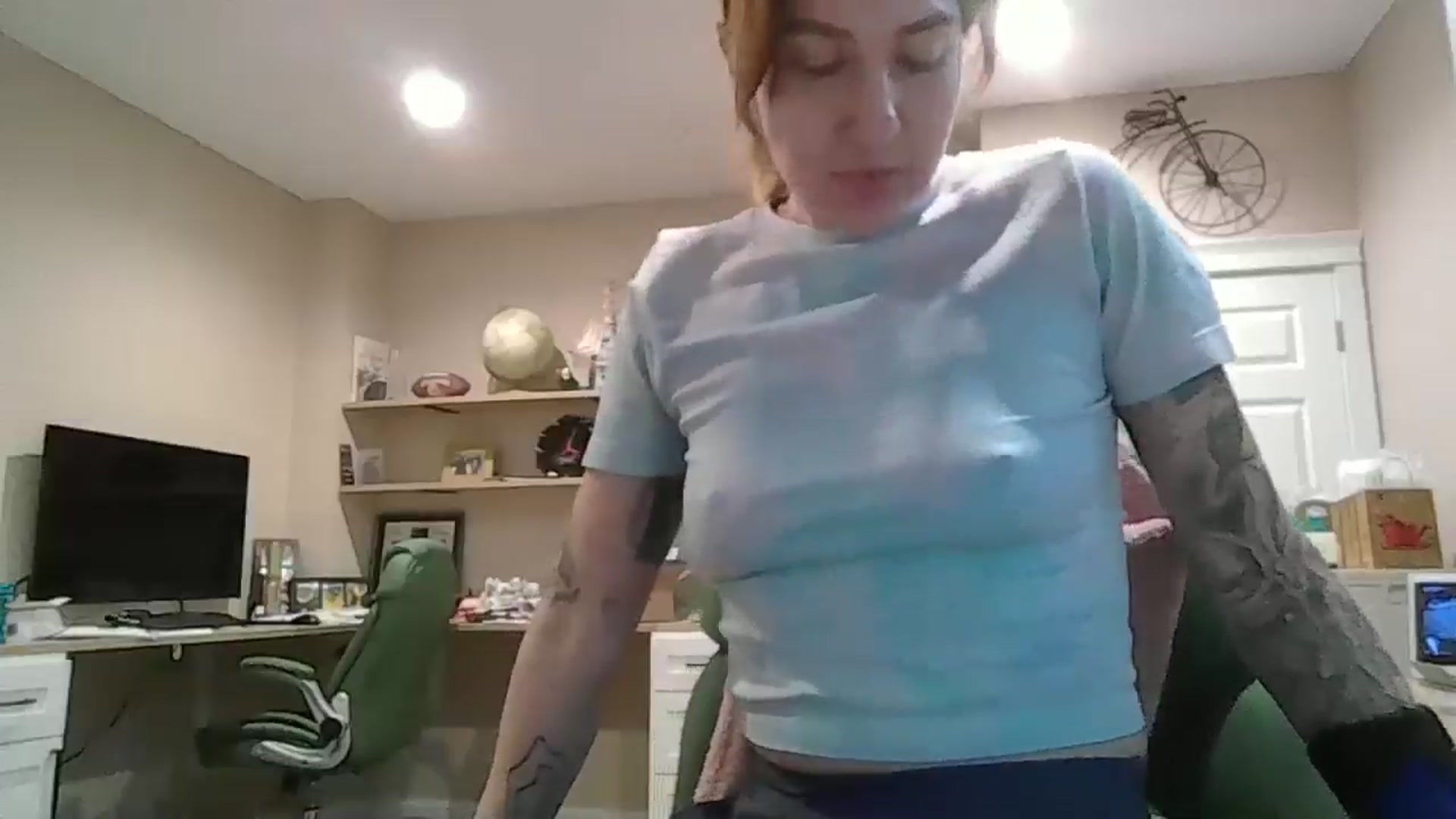 Gallery image thumbnail from ToryCPurga's myfreecams stream on, 12/22/2025, 18:37 image 3 of 20