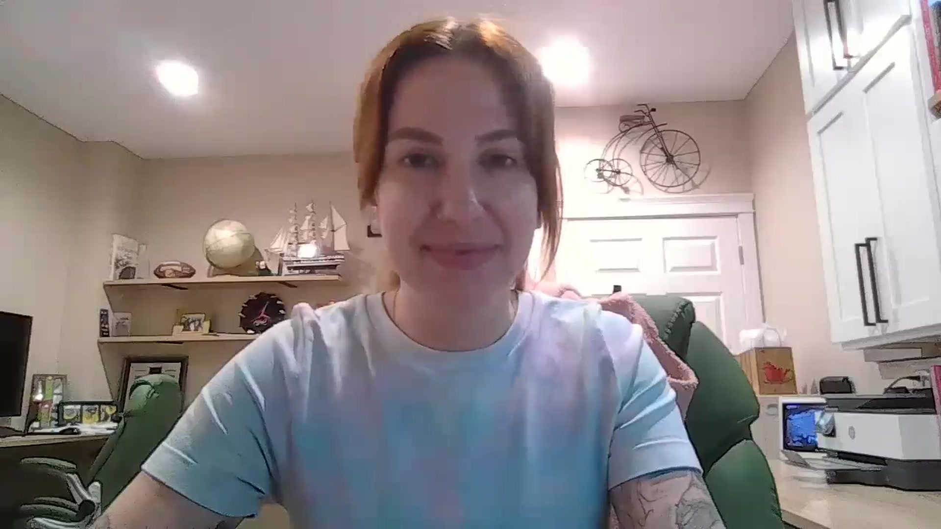 Gallery image thumbnail from ToryCPurga's myfreecams stream on, 12/22/2025, 18:37 image 9 of 20