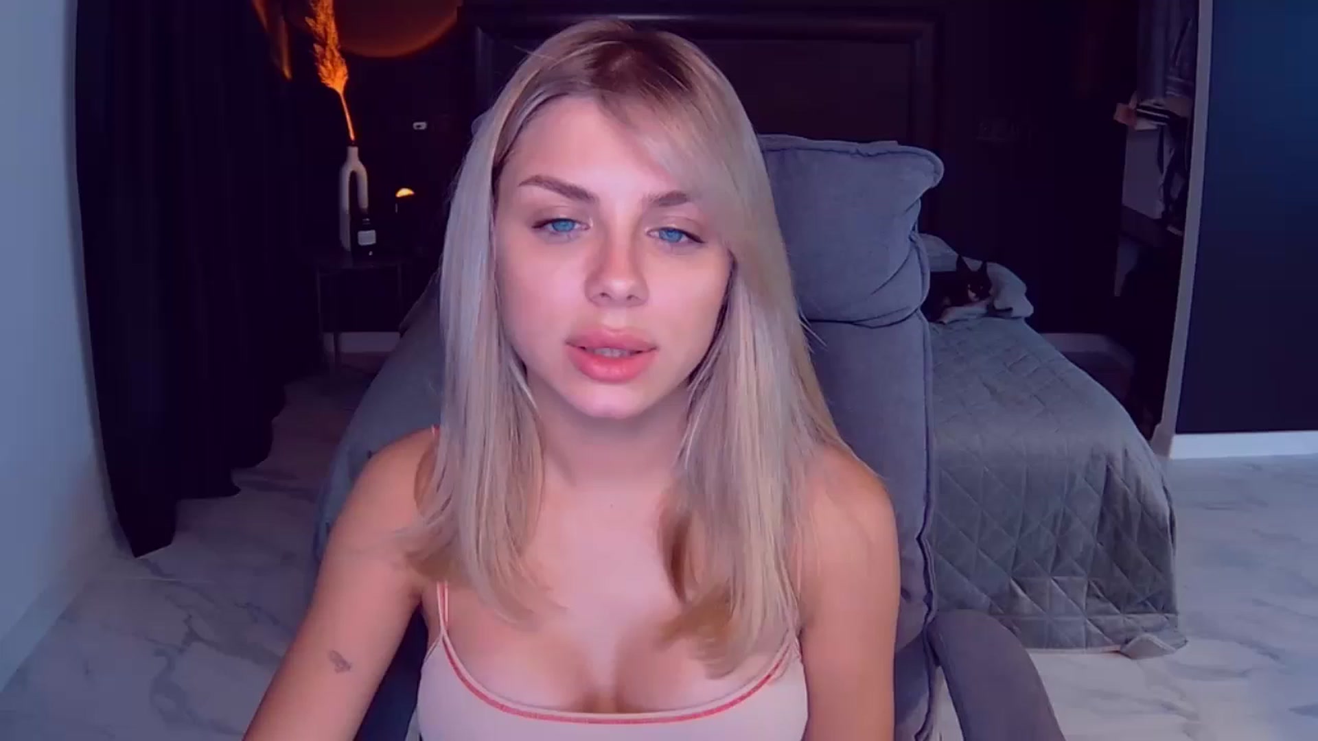 Gallery image thumbnail from TorySins's myfreecams stream on, 02/22/2023, 23:07 image 2 of 20