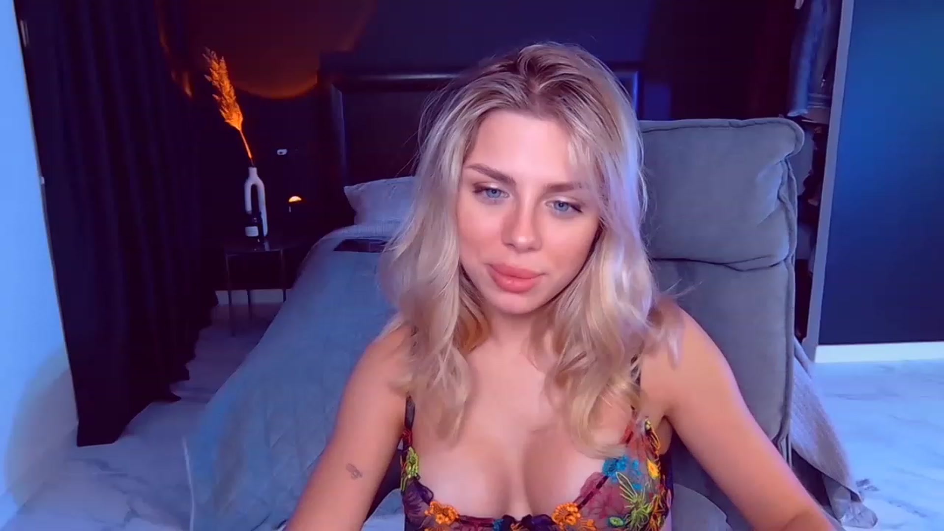 Gallery image thumbnail from TorySins's myfreecams stream on, 02/26/2023, 22:27 image 2 of 20