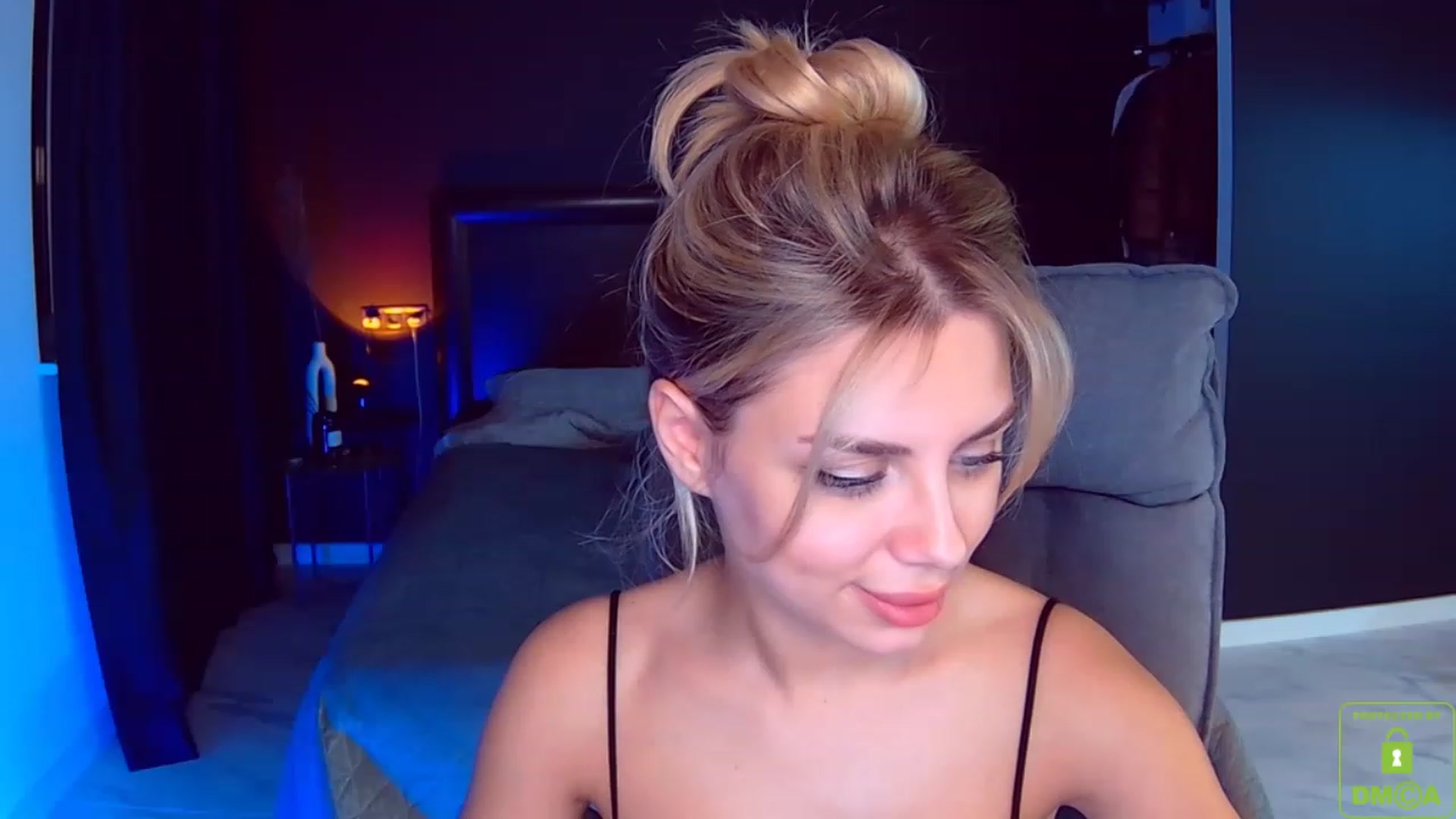 Gallery image thumbnail from TorySins's myfreecams stream on, 03/13/2023, 24:00 image 19 of 20