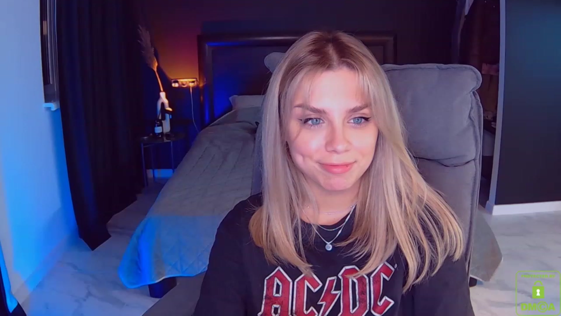 Gallery image thumbnail from TorySins's myfreecams stream on, 03/16/2023, 24:31 image 6 of 20