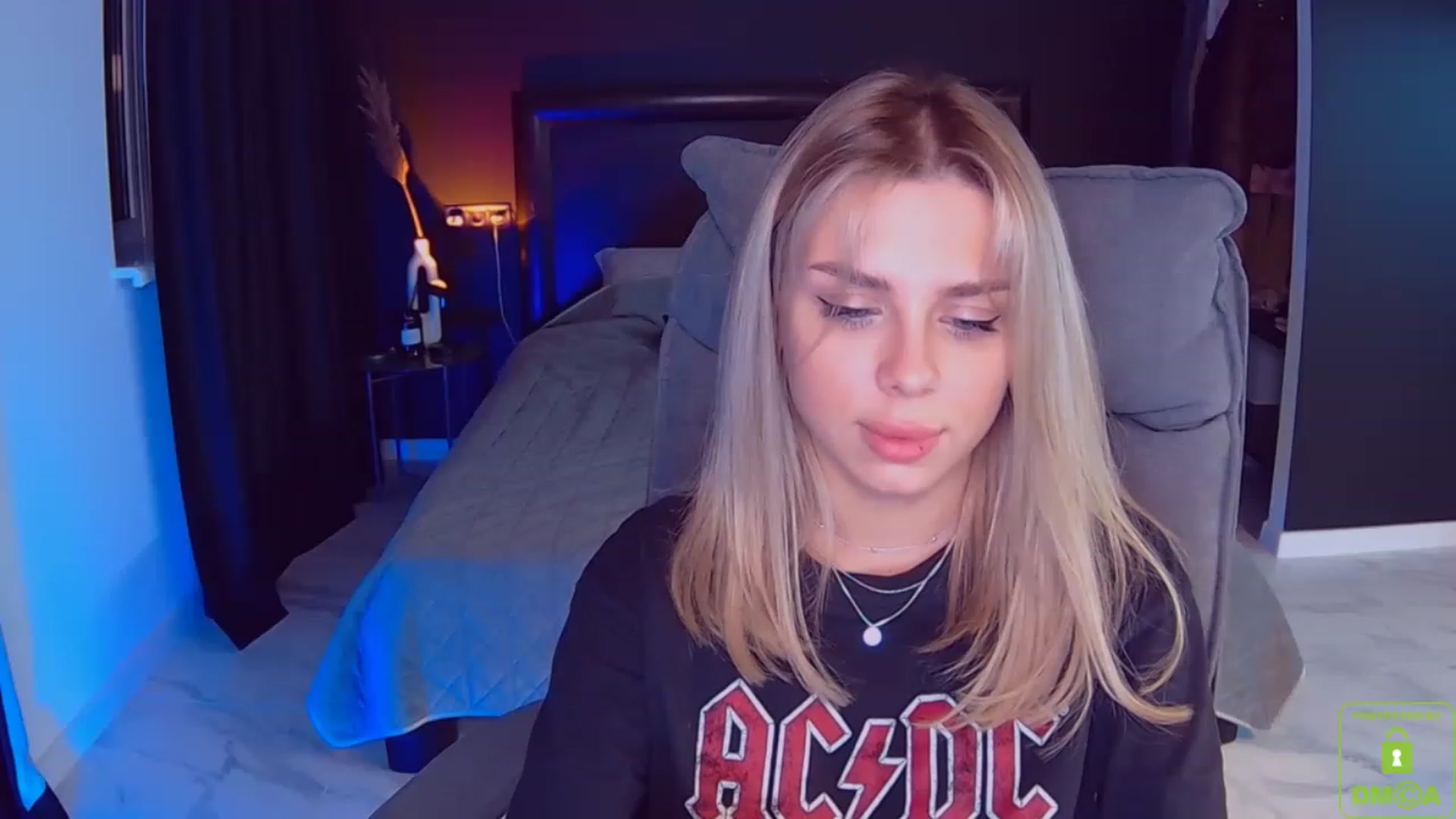 Gallery image thumbnail from TorySins's myfreecams stream on, 03/16/2023, 24:31 image 4 of 20
