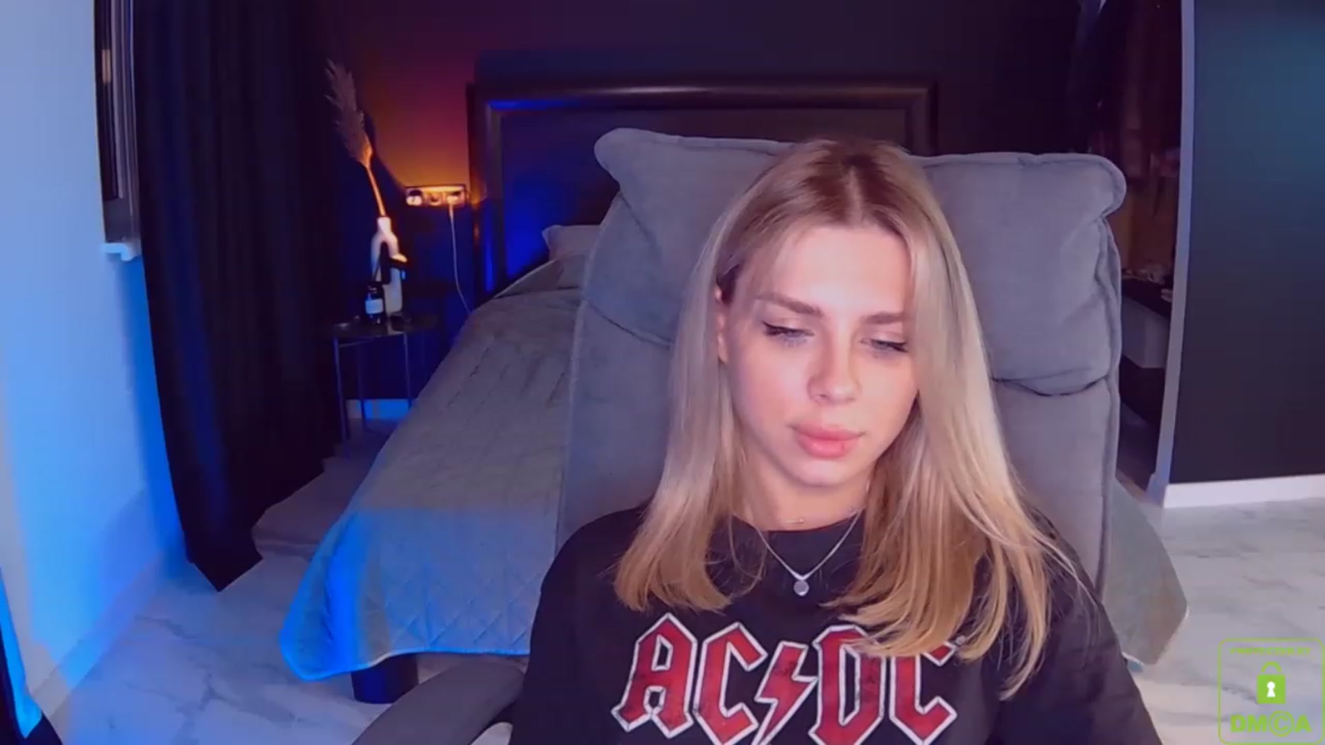 Gallery image thumbnail from TorySins's myfreecams stream on, 03/16/2023, 24:31 image 13 of 20