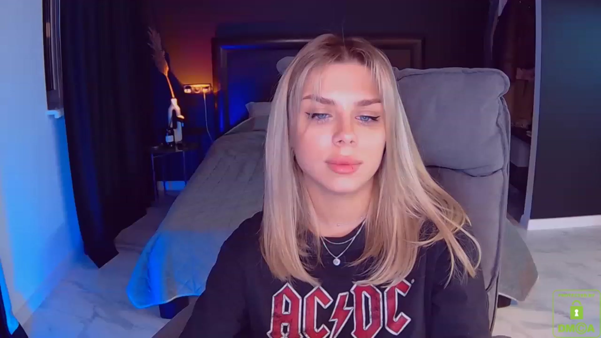 Gallery image thumbnail from TorySins's myfreecams stream on, 03/16/2023, 24:31 image 8 of 20