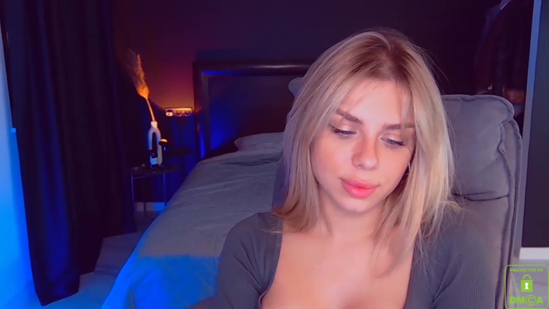 Gallery image thumbnail from TorySins's myfreecams stream on, 03/19/2023, 24:03 image 15 of 20