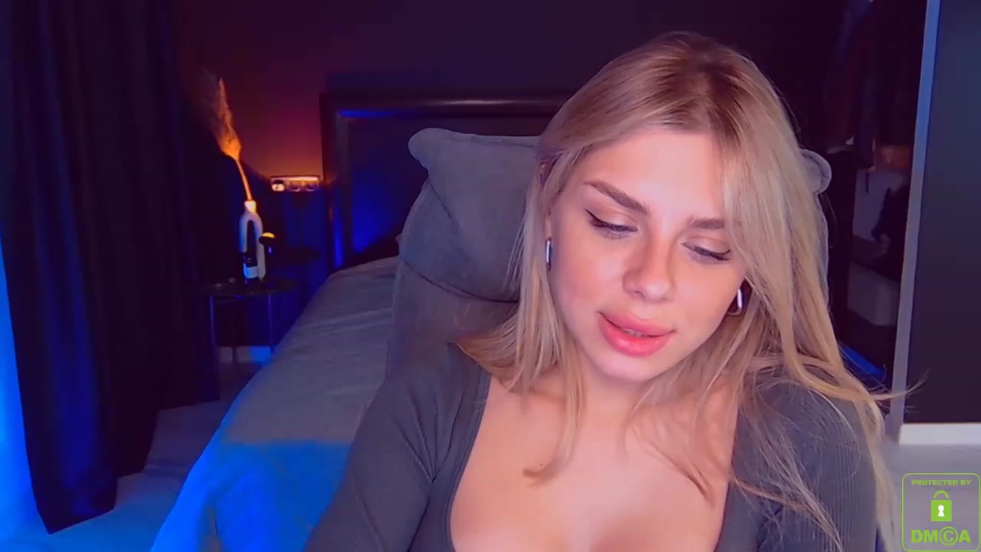 Gallery image thumbnail from TorySins's myfreecams stream on, 03/19/2023, 01:44 image 4 of 20