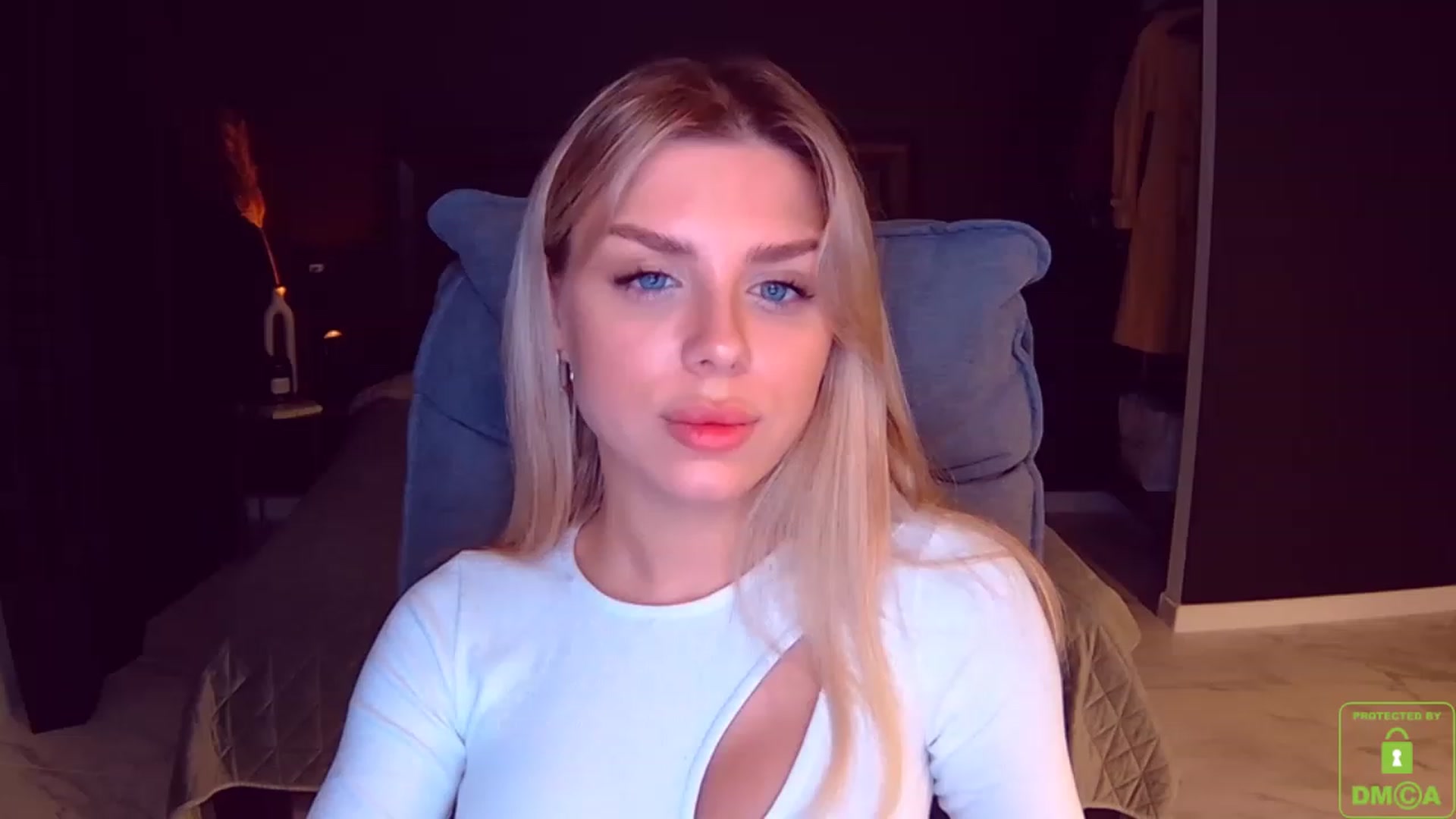 Gallery image thumbnail from TorySins's myfreecams stream on, 03/28/2023, 23:29 image 19 of 20