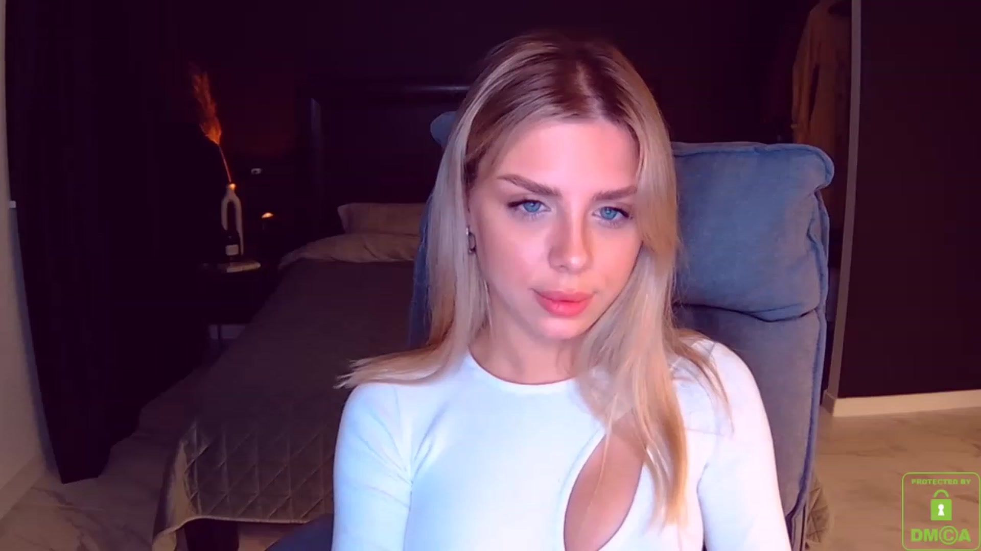 Gallery image thumbnail from TorySins's myfreecams stream on, 03/28/2023, 23:29 image 14 of 20