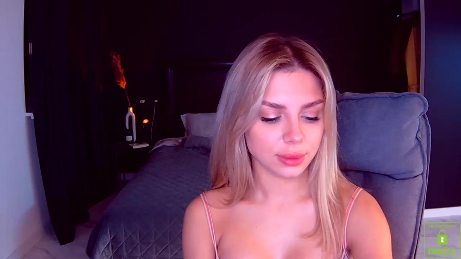 Gallery image thumbnail from TorySins's myfreecams stream on, 03/30/2023, 24:02 image 17 of 20