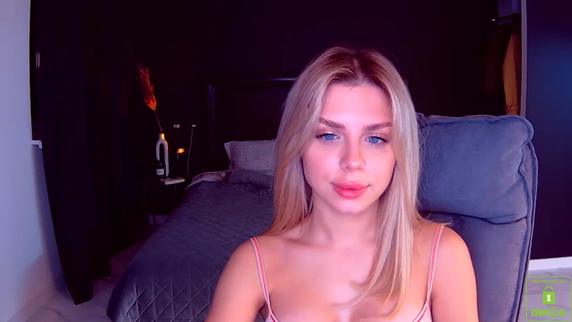 Gallery image thumbnail from TorySins's myfreecams stream on, 03/30/2023, 24:02 image 9 of 20