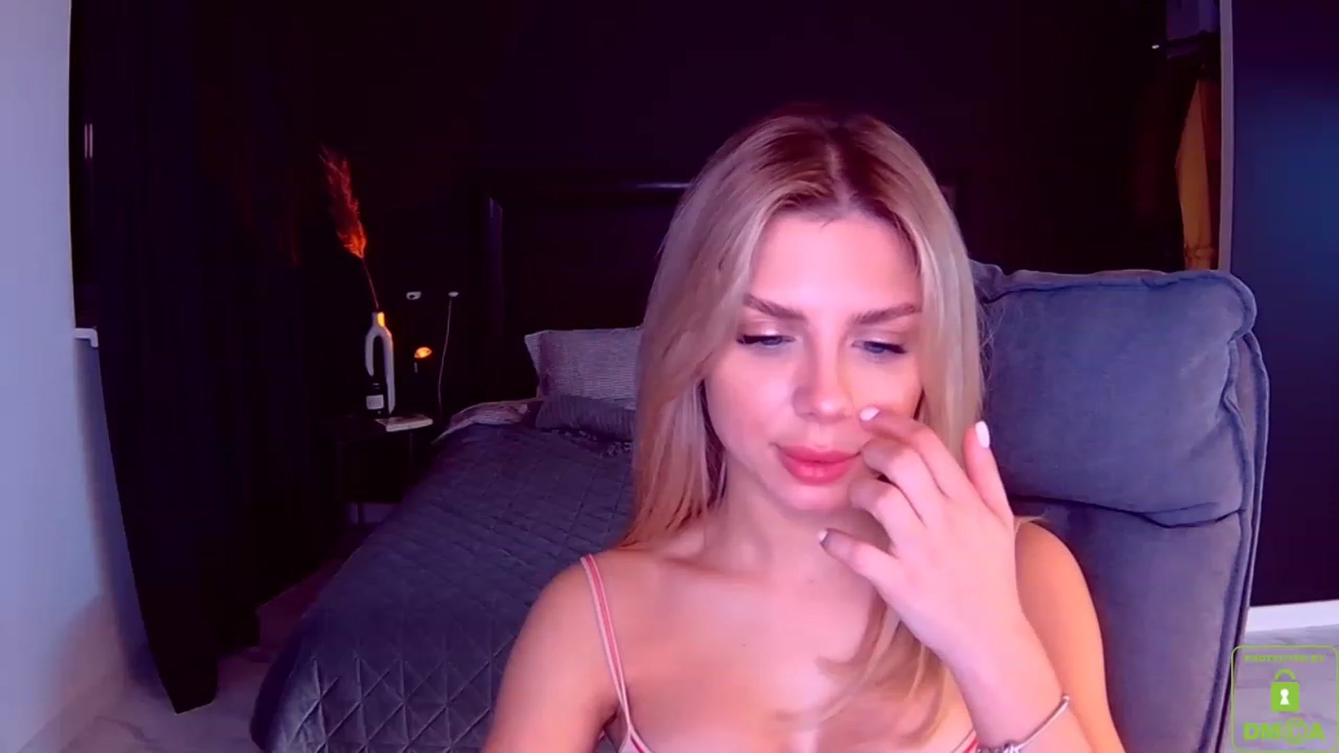 Gallery image thumbnail from TorySins's myfreecams stream on, 03/30/2023, 24:02 image 10 of 20