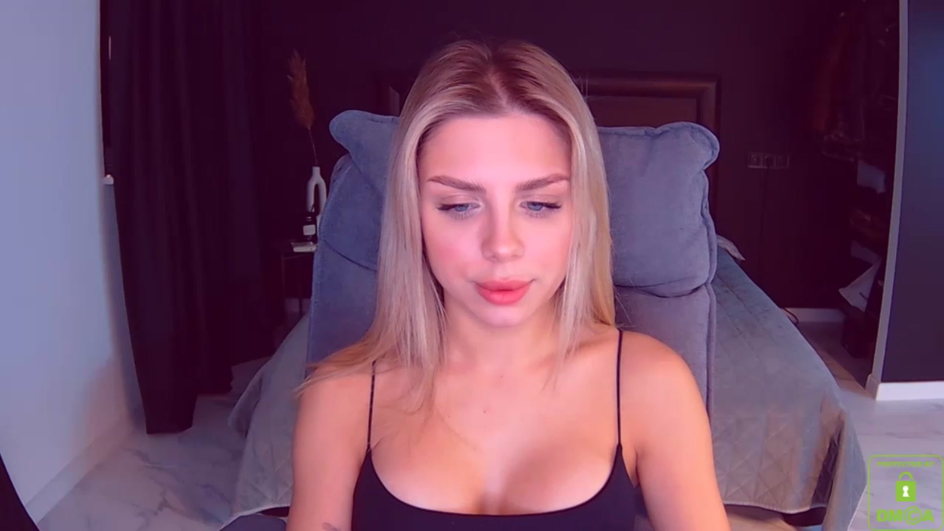 Gallery image thumbnail from TorySins's myfreecams stream on, 04/02/2023, 22:15 image 1 of 20