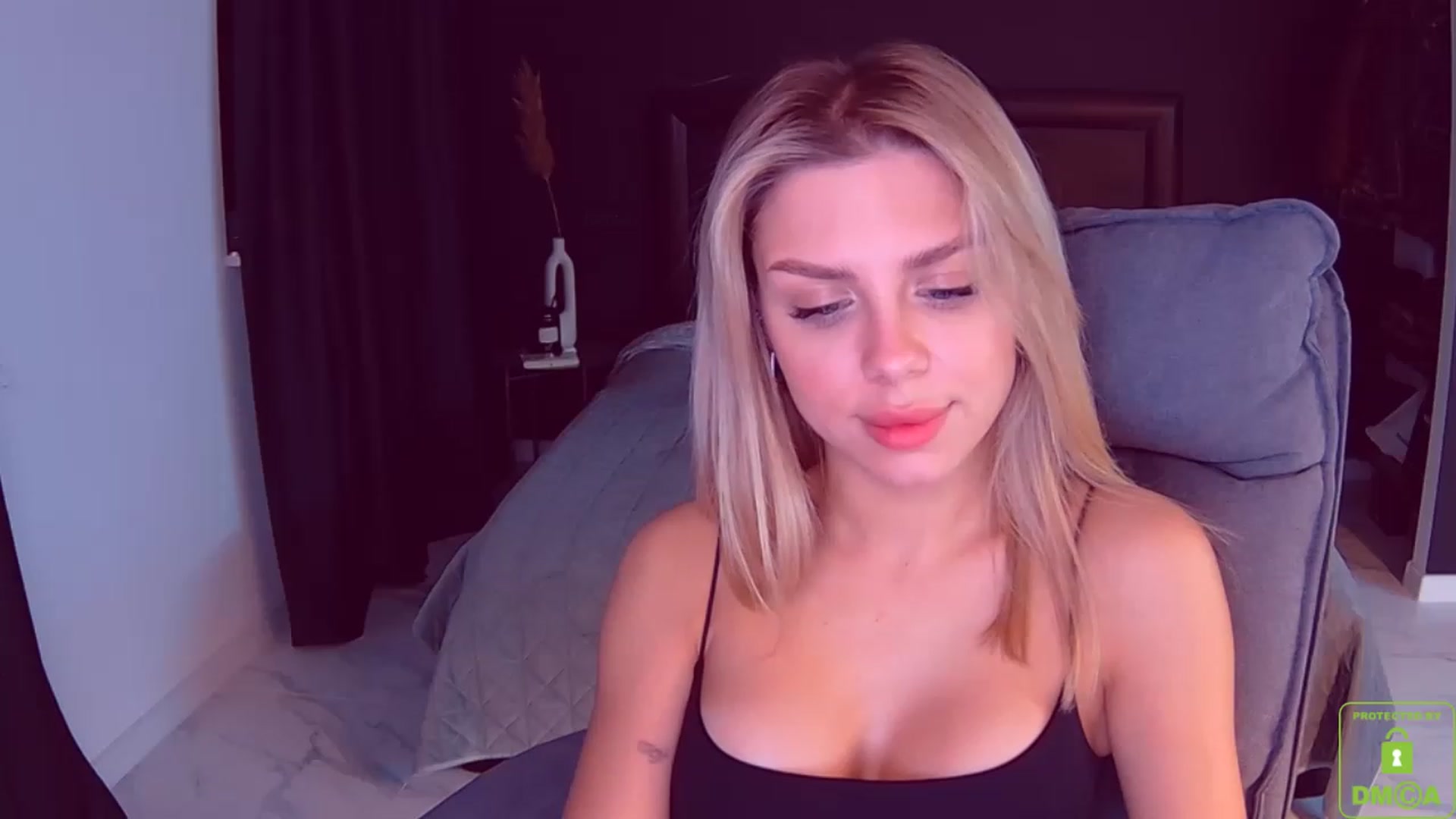 Gallery image thumbnail from TorySins's myfreecams stream on, 04/02/2023, 23:40 image 9 of 20