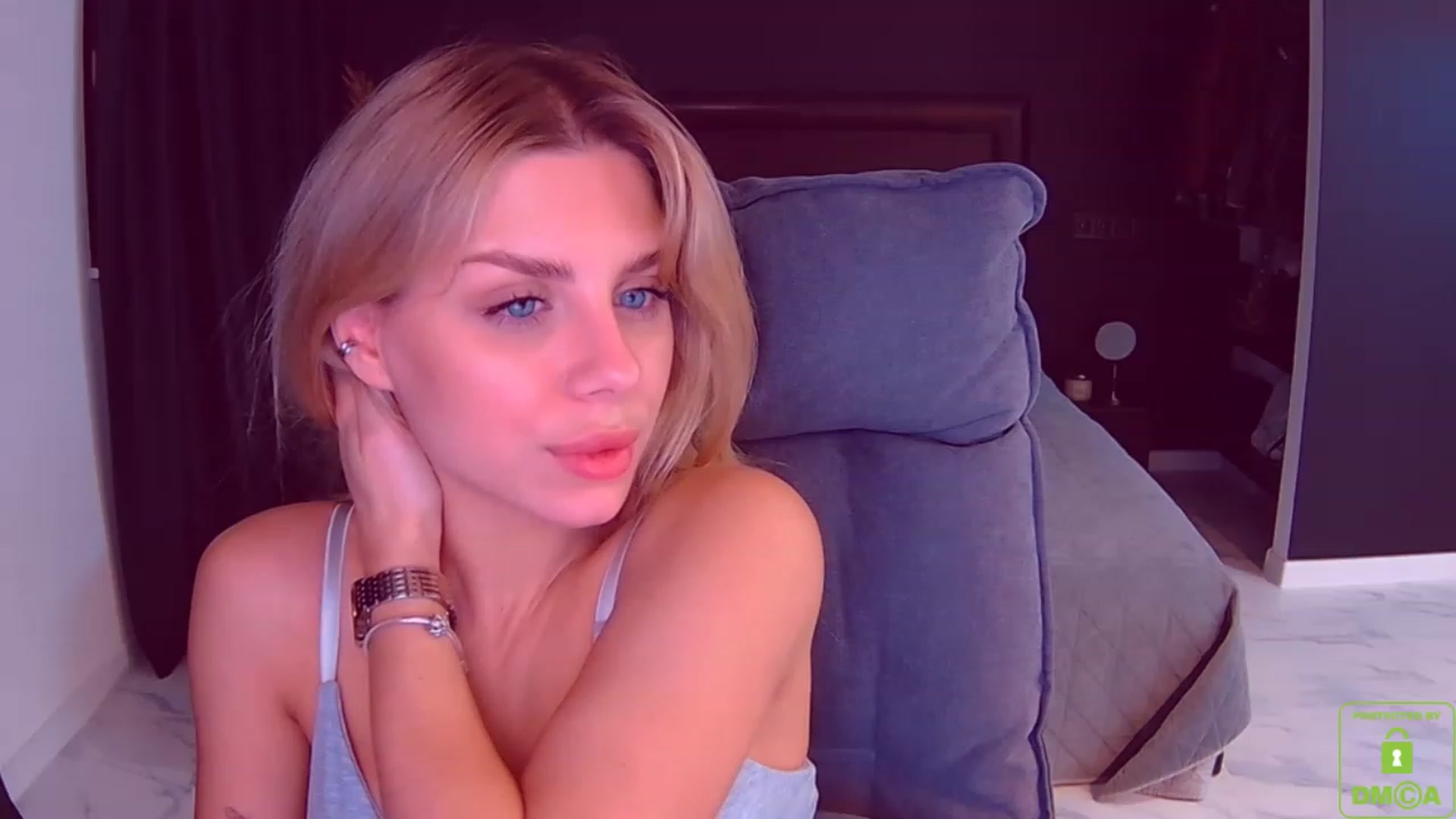 Gallery image thumbnail from TorySins's myfreecams stream on, 04/06/2023, 22:21 image 2 of 20