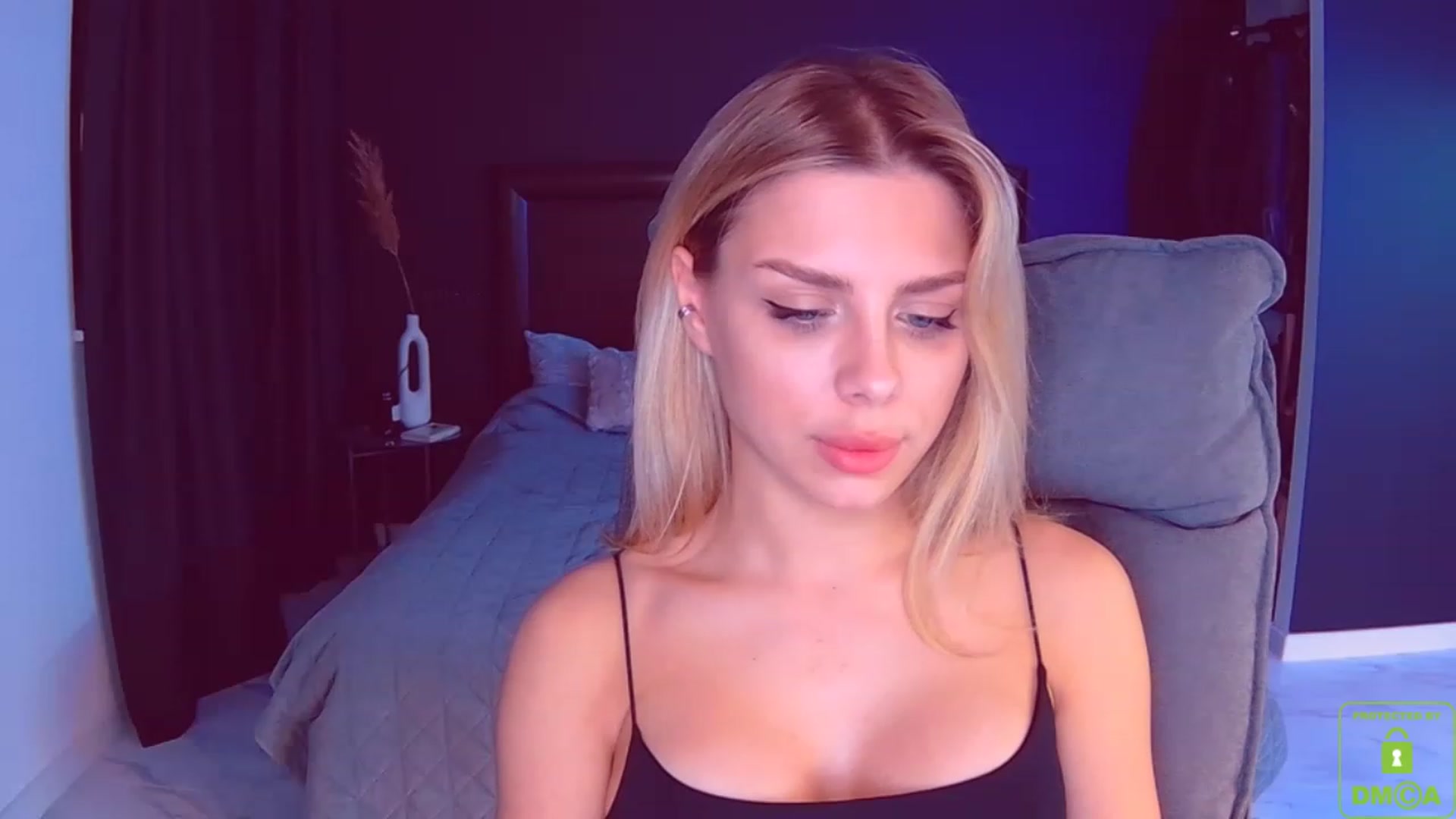 Gallery image thumbnail from TorySins's myfreecams stream on, 04/13/2023, 23:04 image 4 of 20