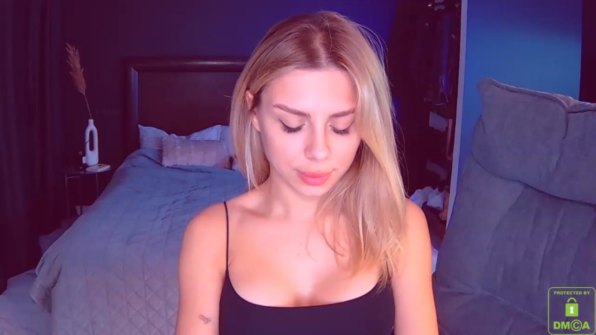 Gallery image thumbnail from TorySins's myfreecams stream on, 04/13/2023, 23:04 image 19 of 20