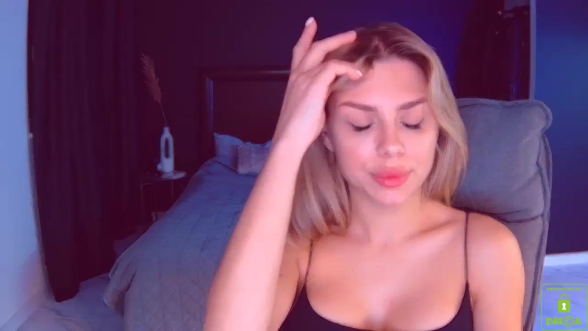 Gallery image thumbnail from TorySins's myfreecams stream on, 04/13/2023, 23:04 image 8 of 20