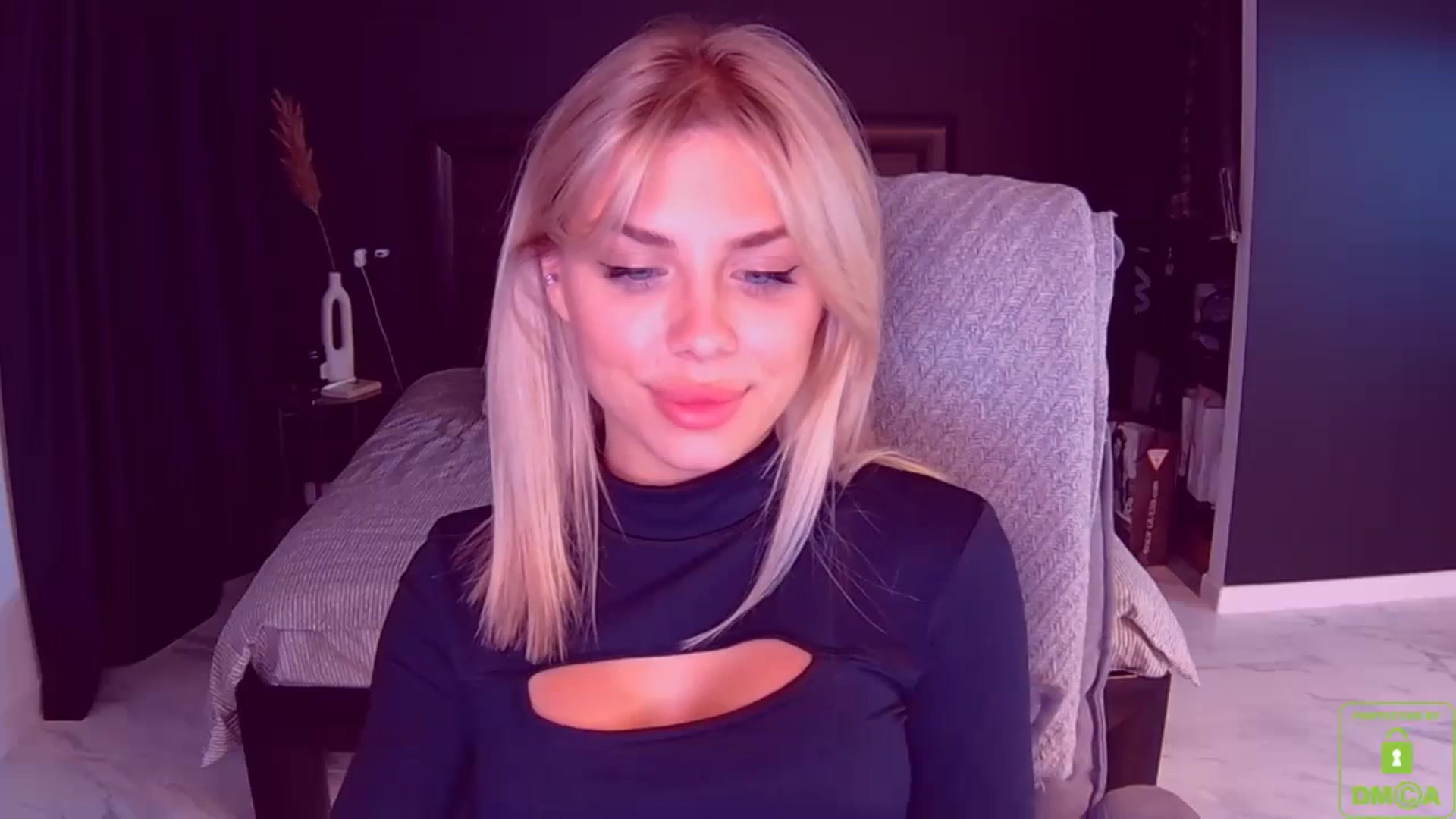 Gallery image thumbnail from TorySins's myfreecams stream on, 05/03/2023, 22:07 image 18 of 20