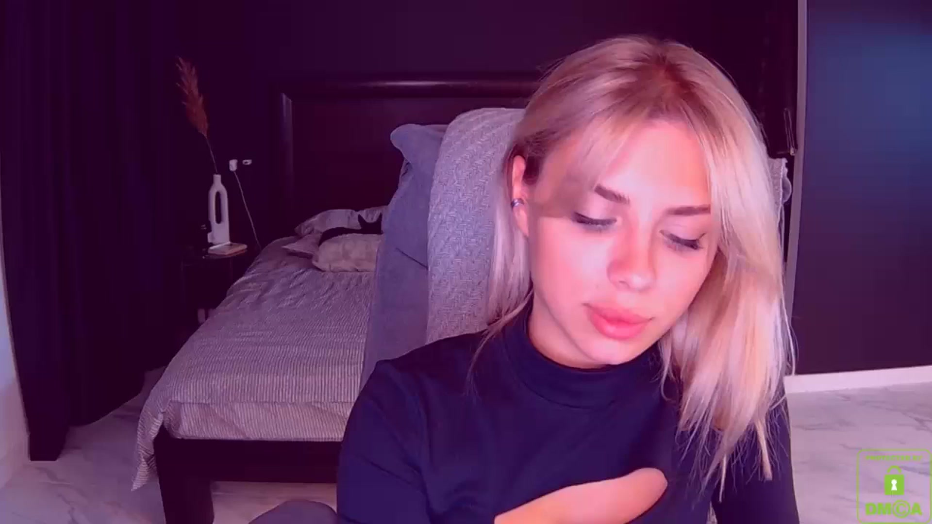 Gallery image thumbnail from TorySins's myfreecams stream on, 05/03/2023, 22:07 image 9 of 20