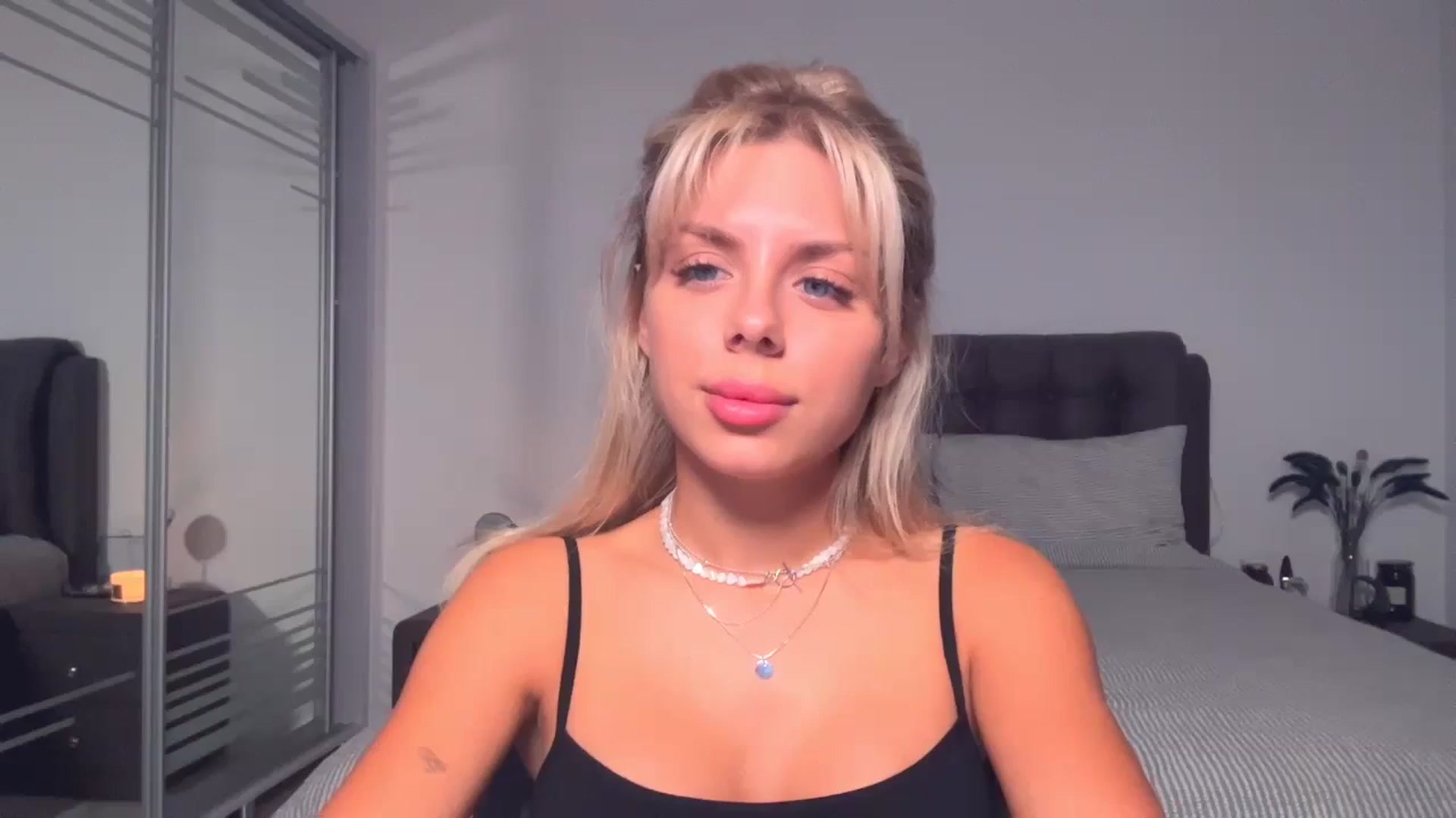 Gallery image thumbnail from TorySins's myfreecams stream on, 09/26/2023, 16:00 image 11 of 20