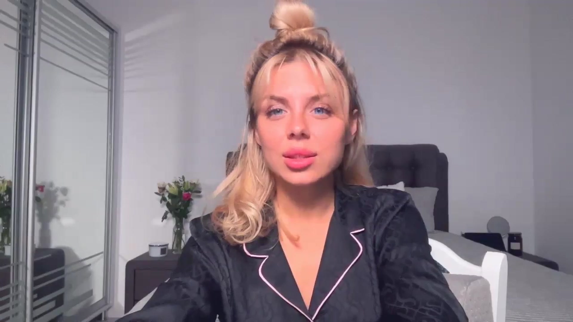 Gallery image thumbnail from TorySins's myfreecams stream on, 10/06/2023, 19:28 image 9 of 20