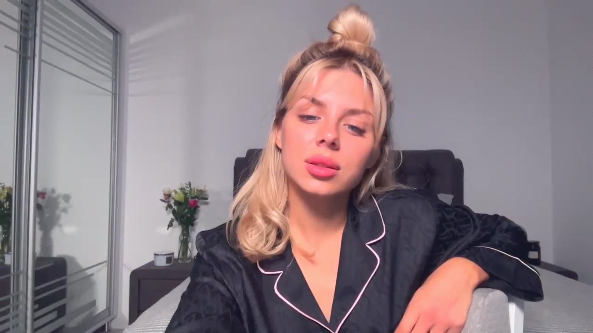 Gallery image thumbnail from TorySins's myfreecams stream on, 10/06/2023, 19:28 image 18 of 20