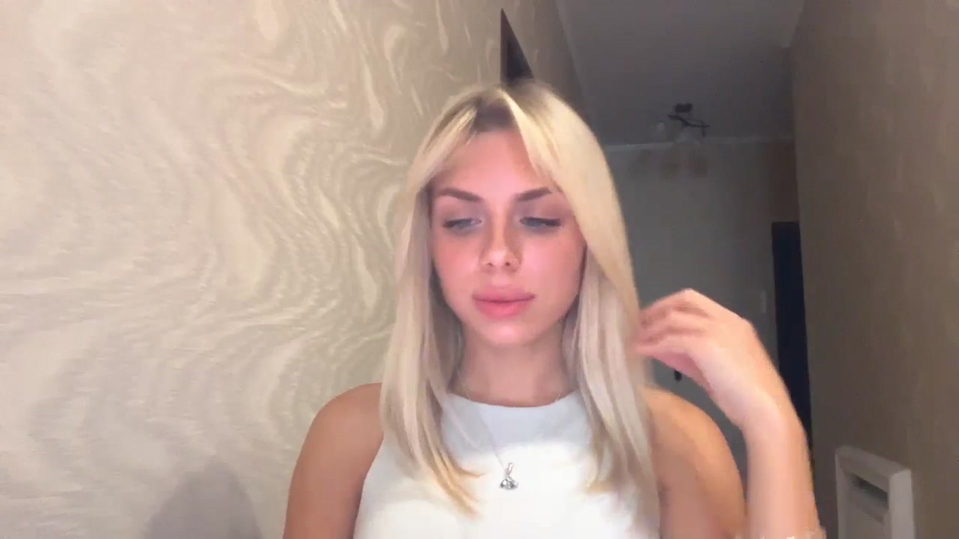 Gallery image thumbnail from TorySins's myfreecams stream on, 10/16/2023, 14:29 image 15 of 20