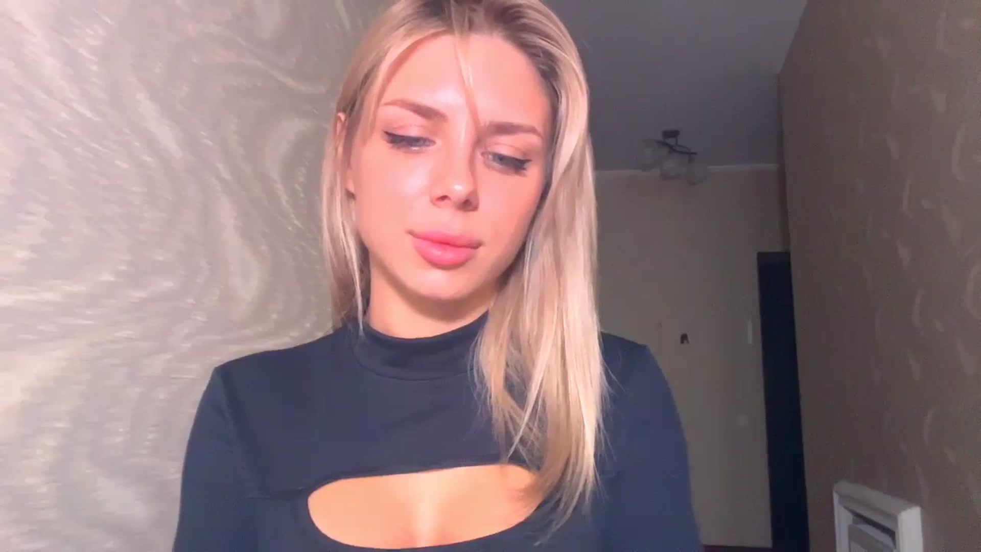 Gallery image thumbnail from TorySins's myfreecams stream on, 10/25/2023, 08:52 image 9 of 20