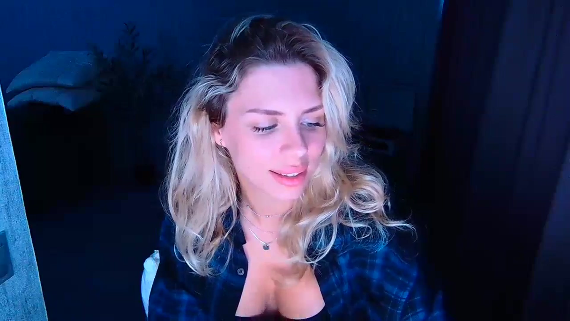 Gallery image thumbnail from TorySins's myfreecams stream on, 06/20/2024, 15:47 image 17 of 20