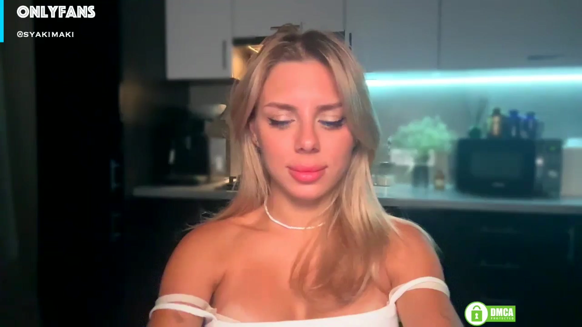 Gallery image thumbnail from TorySins's myfreecams stream on, 07/01/2024, 20:48 image 18 of 20