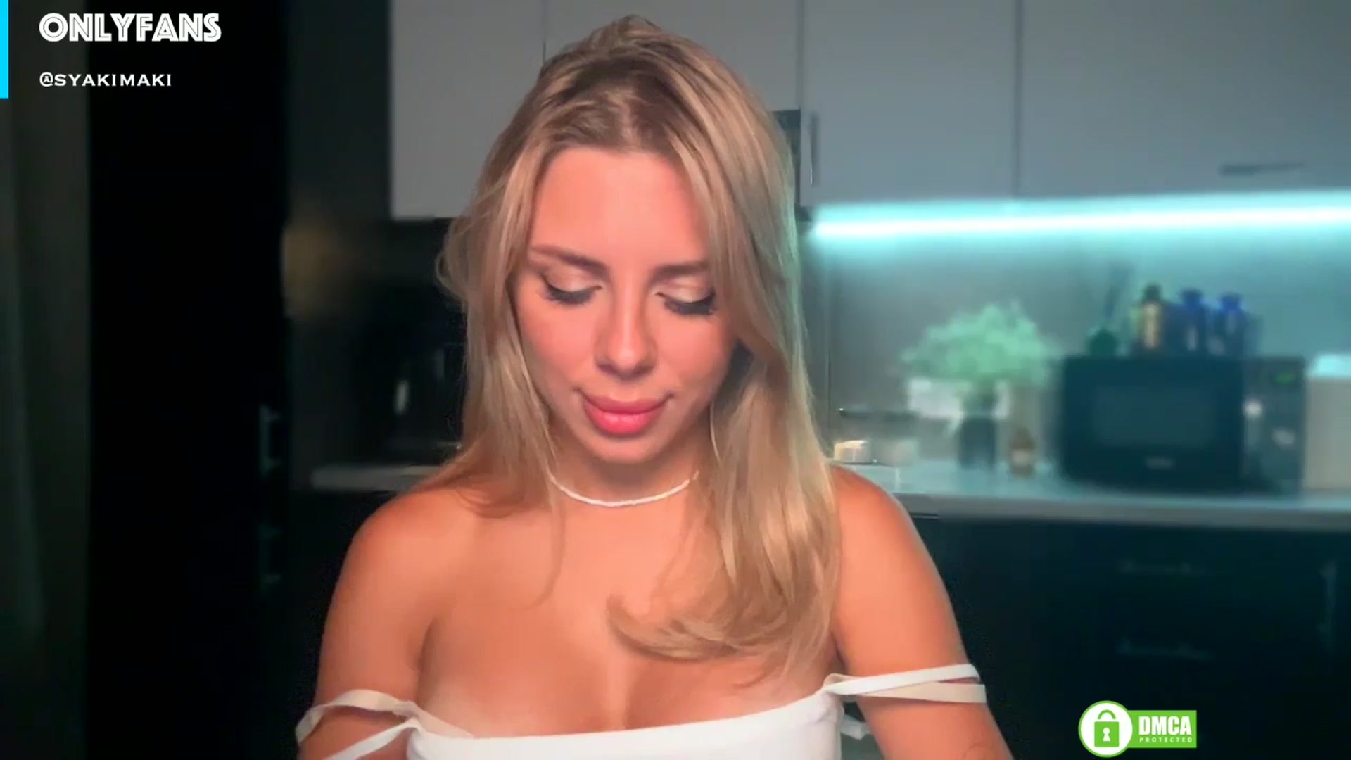 Gallery image thumbnail from TorySins's myfreecams stream on, 07/01/2024, 21:50 image 19 of 20