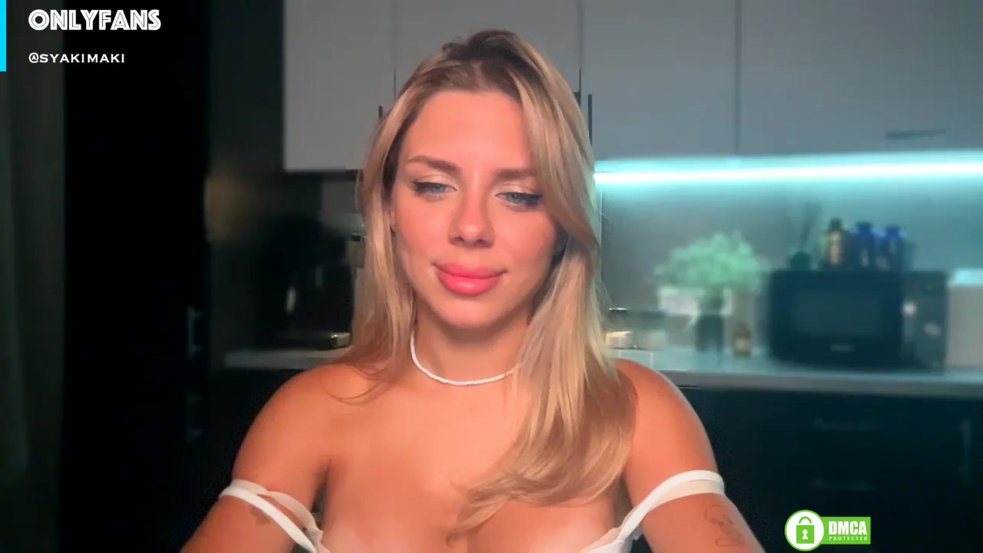 Gallery image thumbnail from TorySins's myfreecams stream on, 07/01/2024, 21:50 image 12 of 20