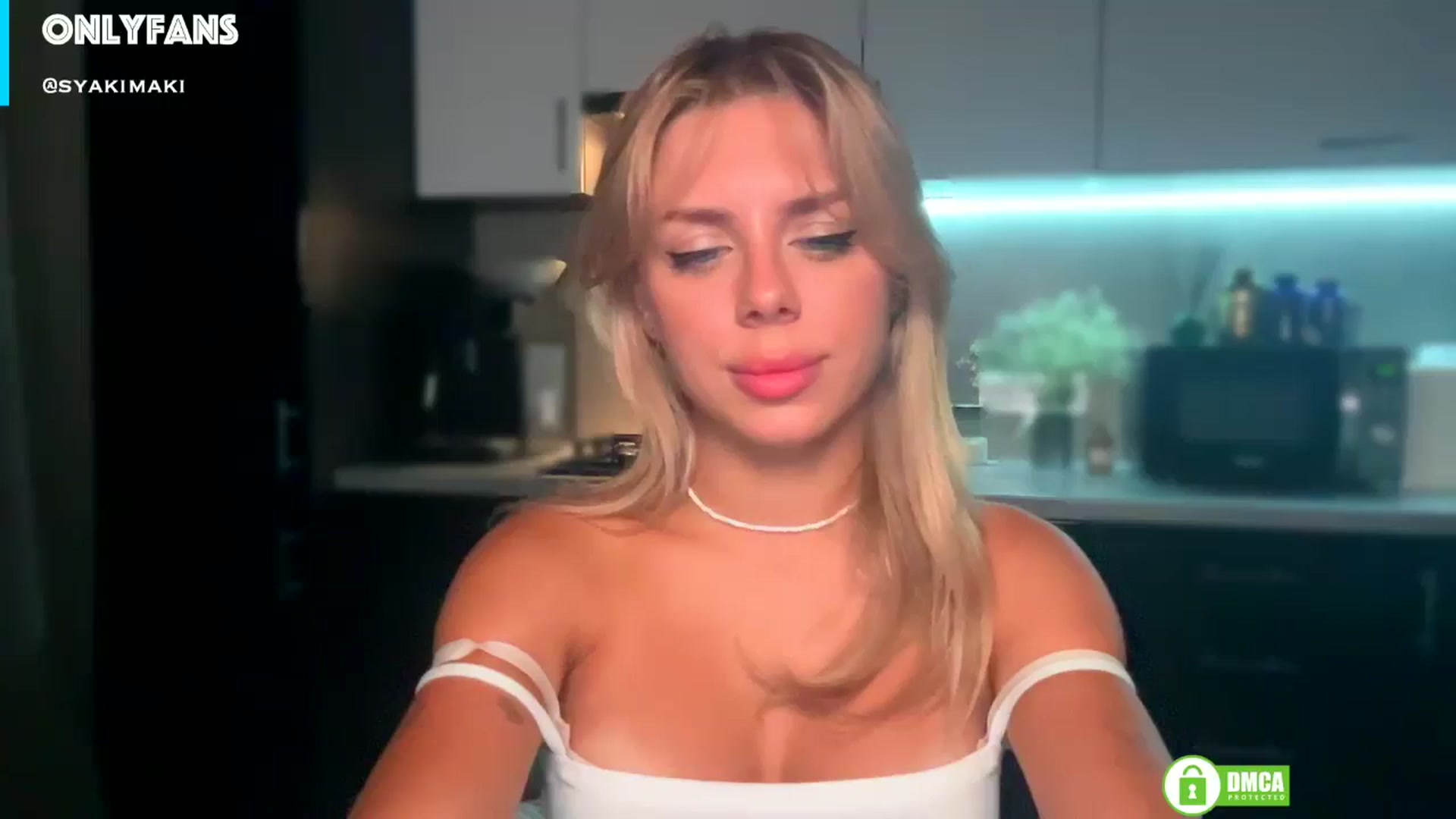 Gallery image thumbnail from TorySins's myfreecams stream on, 07/01/2024, 21:50 image 1 of 20
