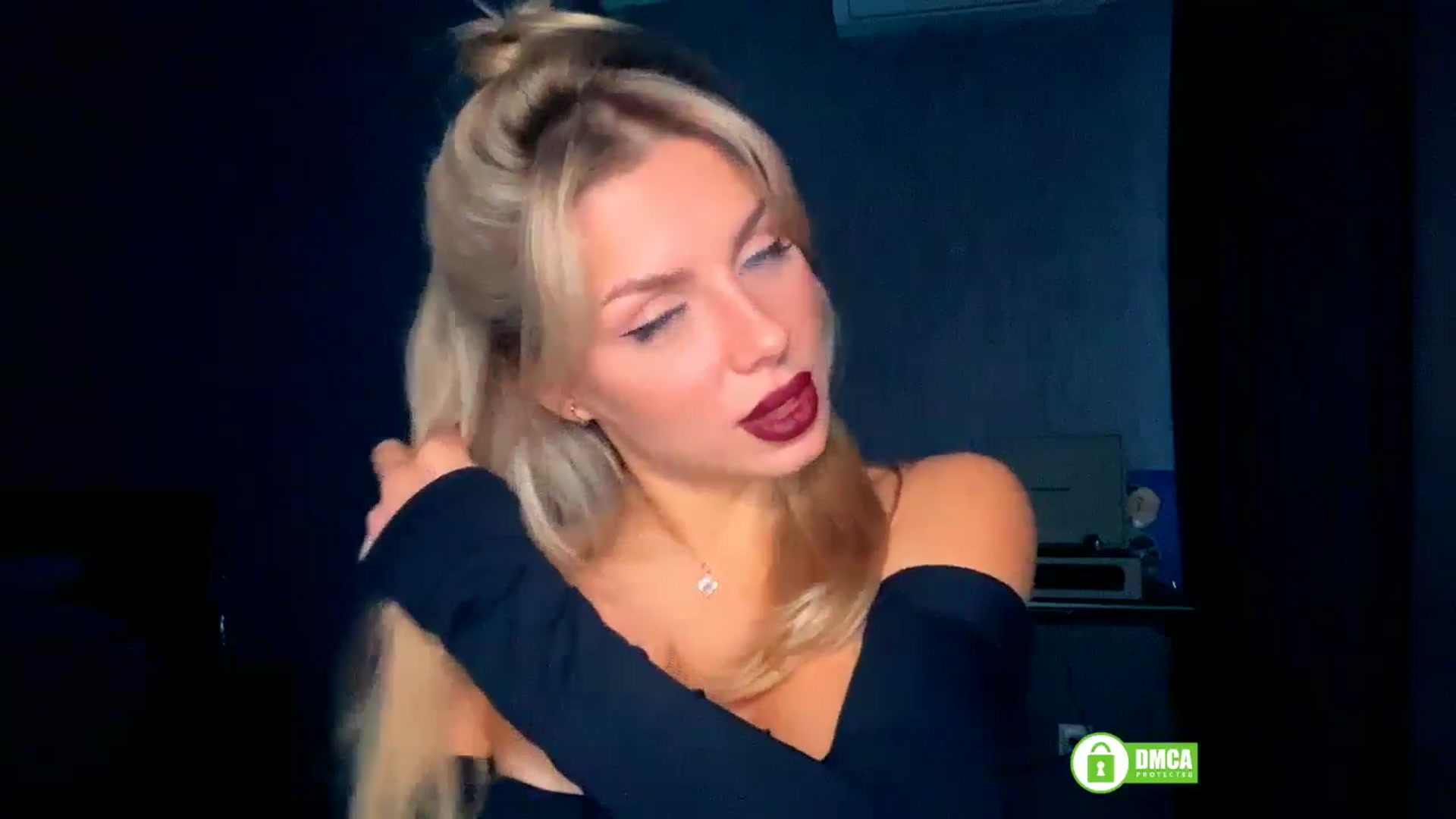 Gallery image thumbnail from TorySins's myfreecams stream on, 10/13/2024, 14:52 image 13 of 20