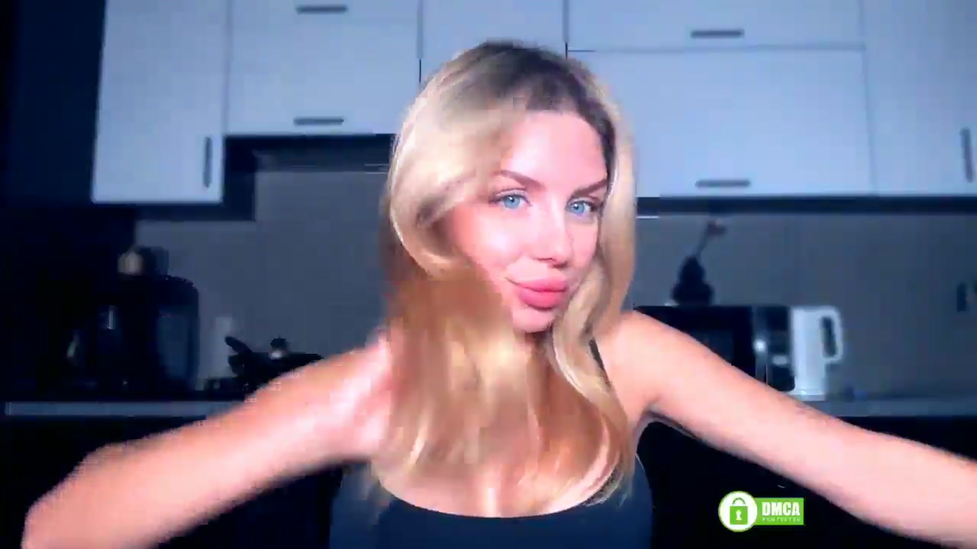 Gallery image thumbnail from TorySins's myfreecams stream on, 04/06/2025, 08:09 image 10 of 20