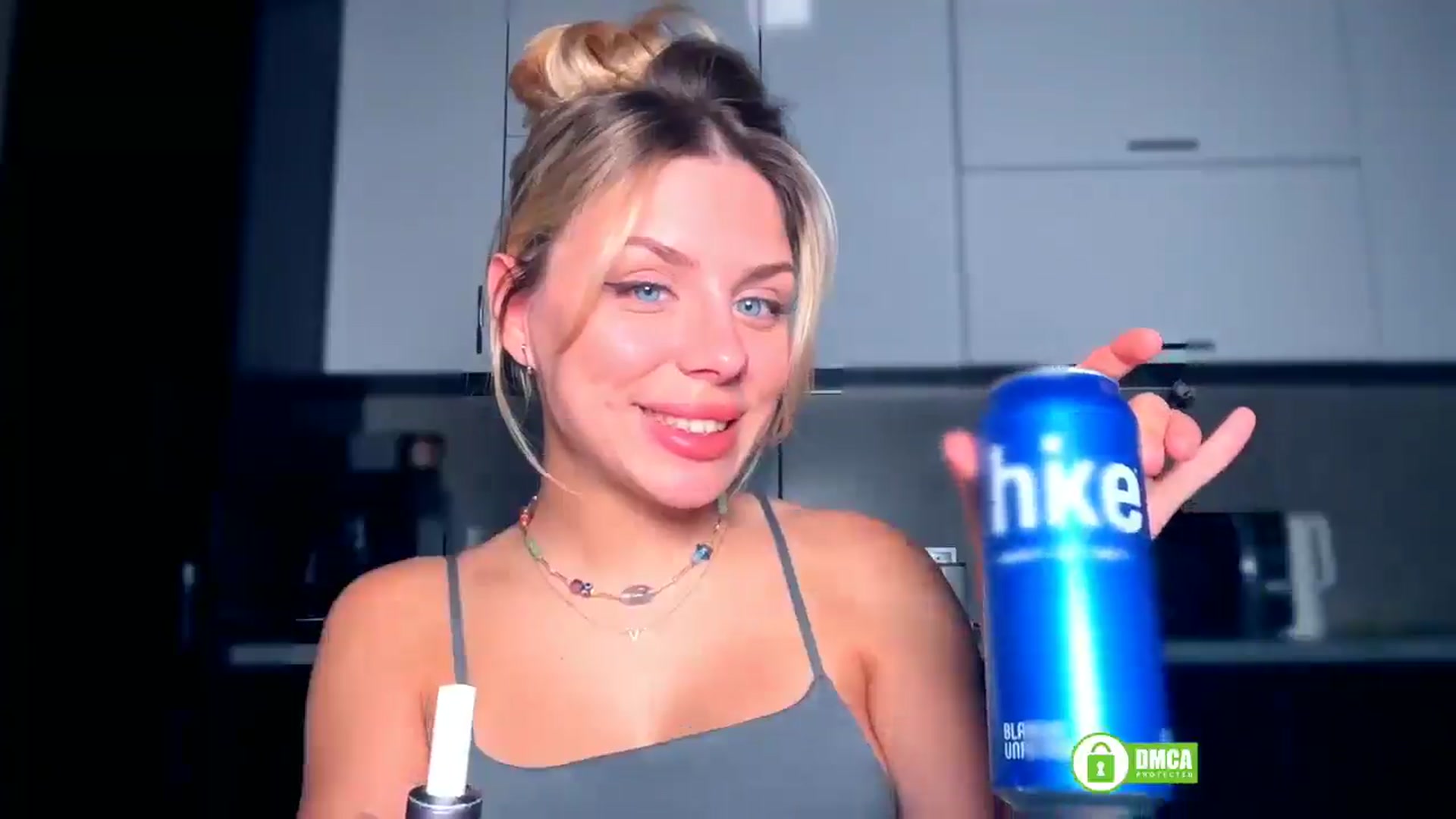 Gallery image thumbnail from TorySins's myfreecams stream on, 04/24/2025, 20:19 image 14 of 20
