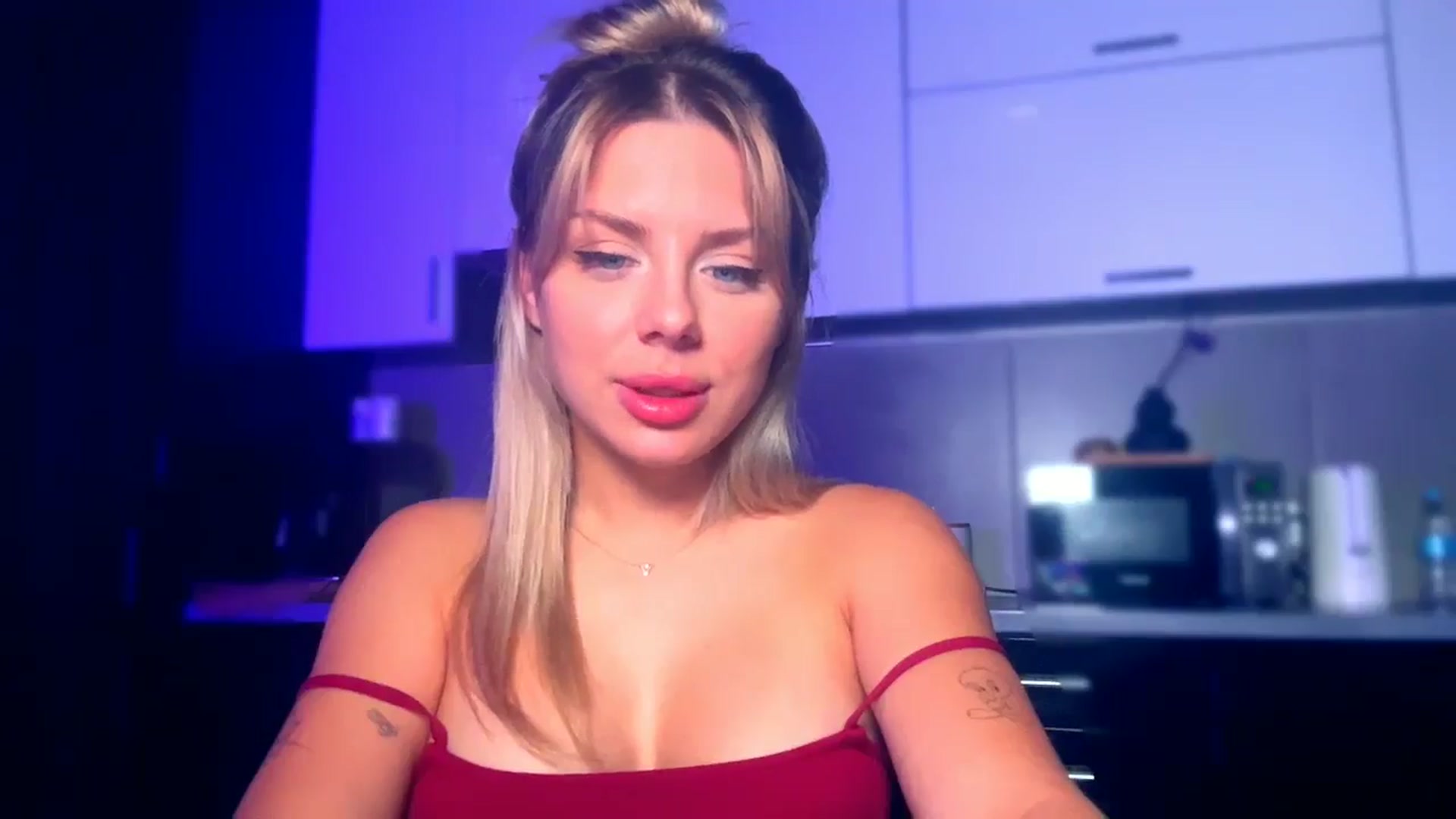 Gallery image thumbnail from TorySins's myfreecams stream on, 07/15/2025, 10:39 image 2 of 20