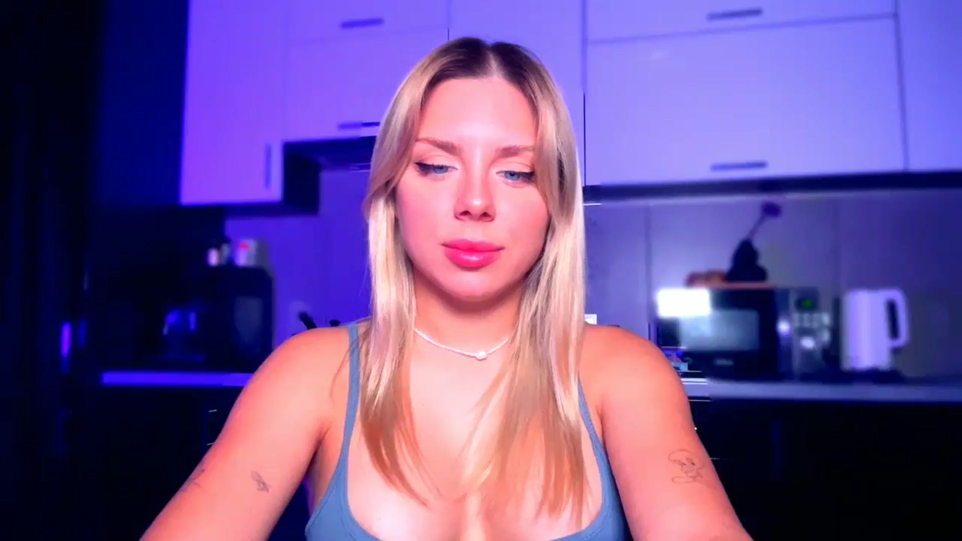 Gallery image thumbnail from TorySins's myfreecams stream on, 07/28/2025, 20:11 image 12 of 20