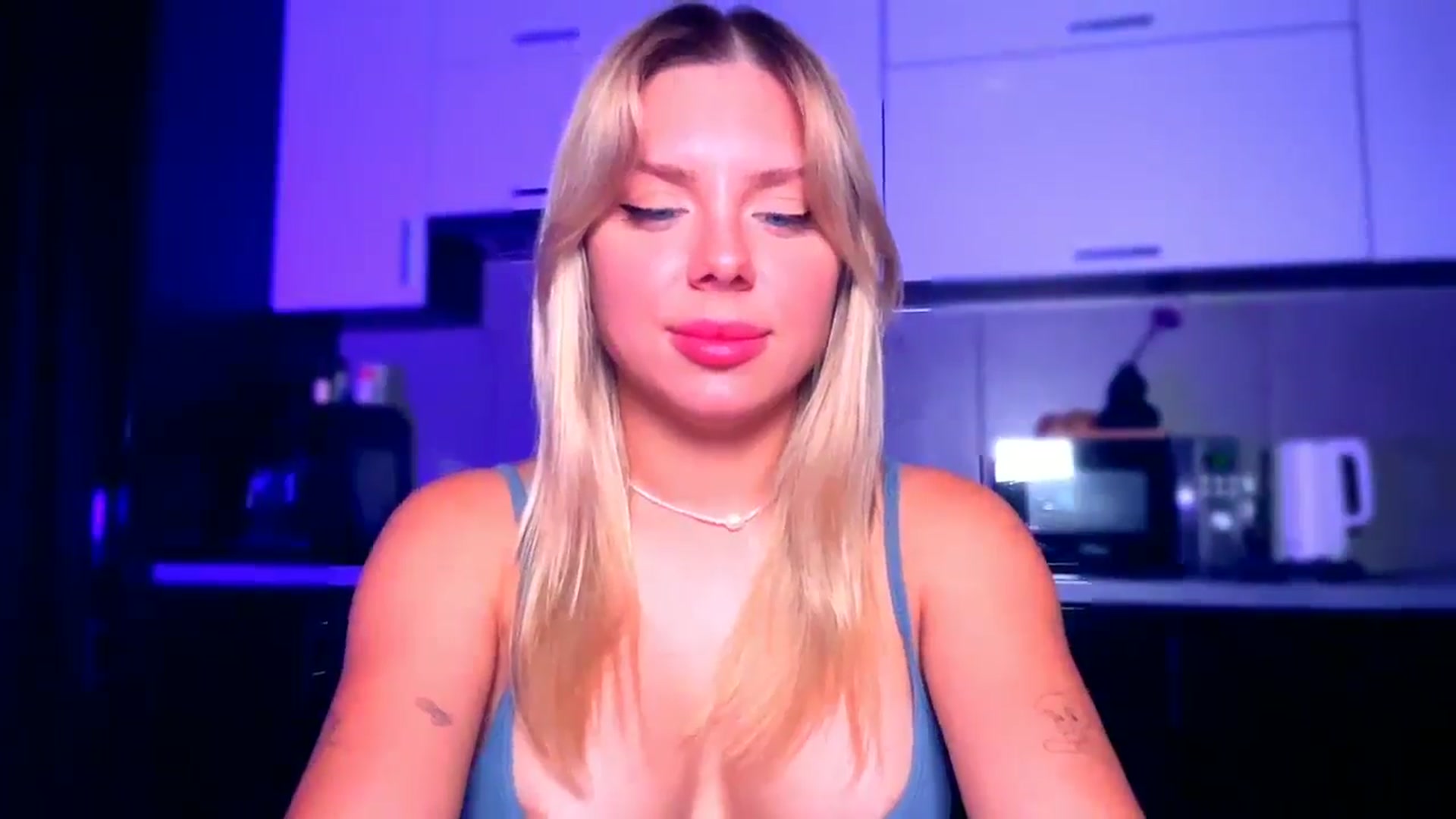 Gallery image thumbnail from TorySins's myfreecams stream on, 07/28/2025, 20:11 image 16 of 20
