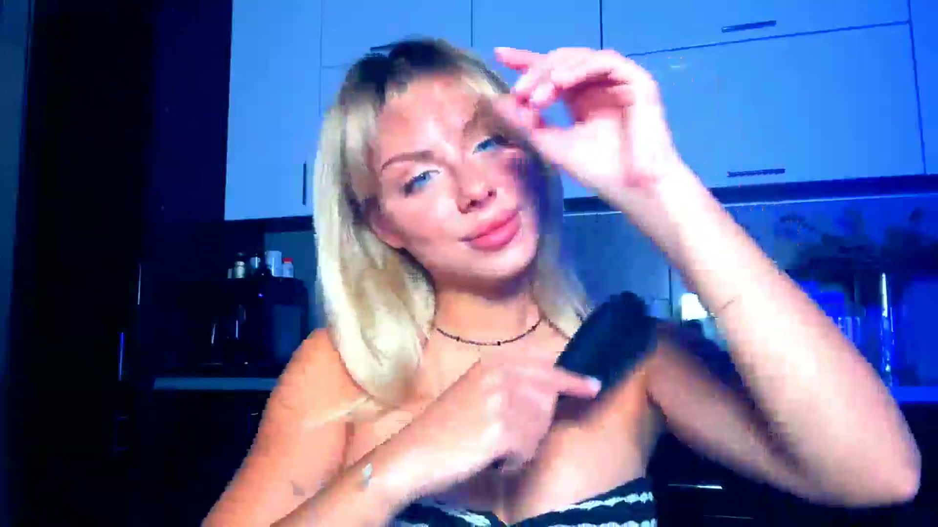 Gallery image thumbnail from TorySins's myfreecams stream on, 08/26/2025, 11:43 image 11 of 20