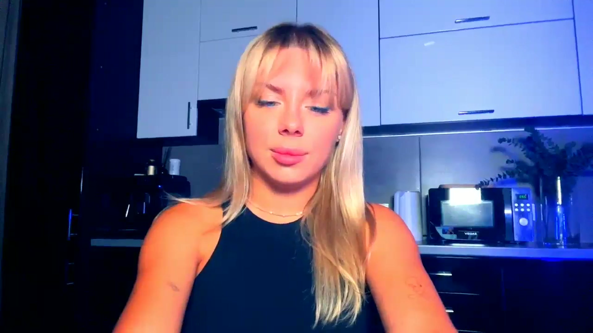 Gallery image thumbnail from TorySins's myfreecams stream on, 09/08/2025, 19:25 image 3 of 20