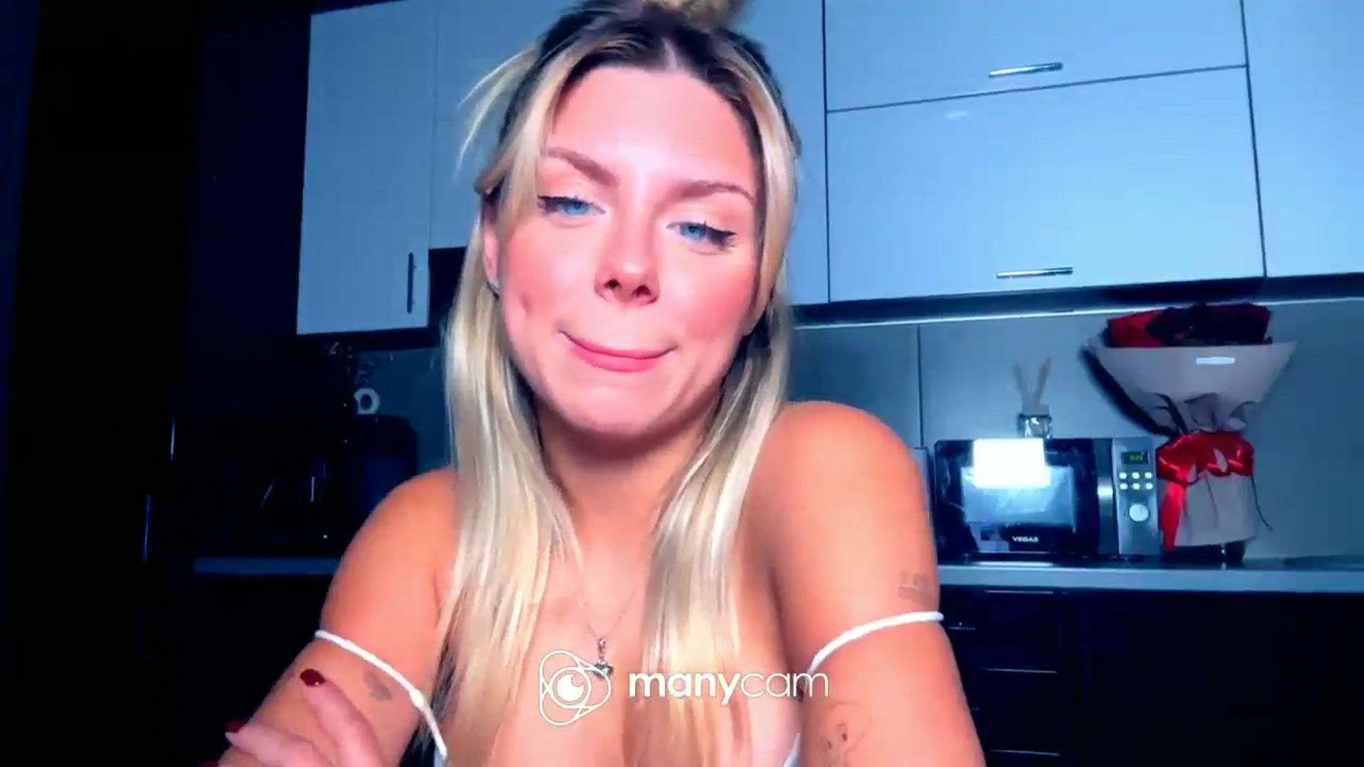 Gallery image thumbnail from TorySins's myfreecams stream on, 09/30/2025, 17:48 image 17 of 20