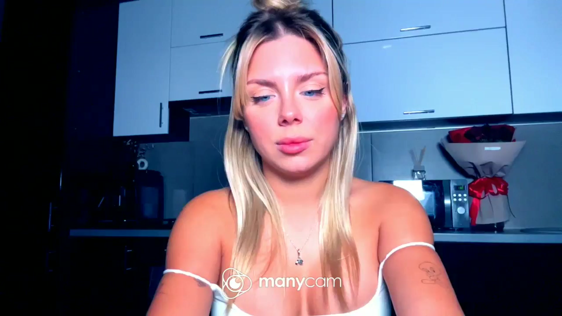 Gallery image thumbnail from TorySins's myfreecams stream on, 09/30/2025, 18:55 image 12 of 20