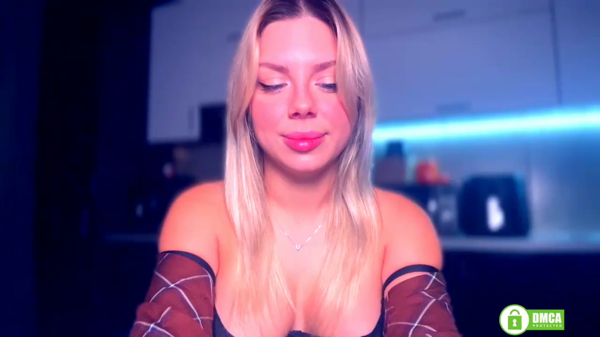 Gallery image thumbnail from TorySins's myfreecams stream on, 11/15/2025, 11:07 image 14 of 20